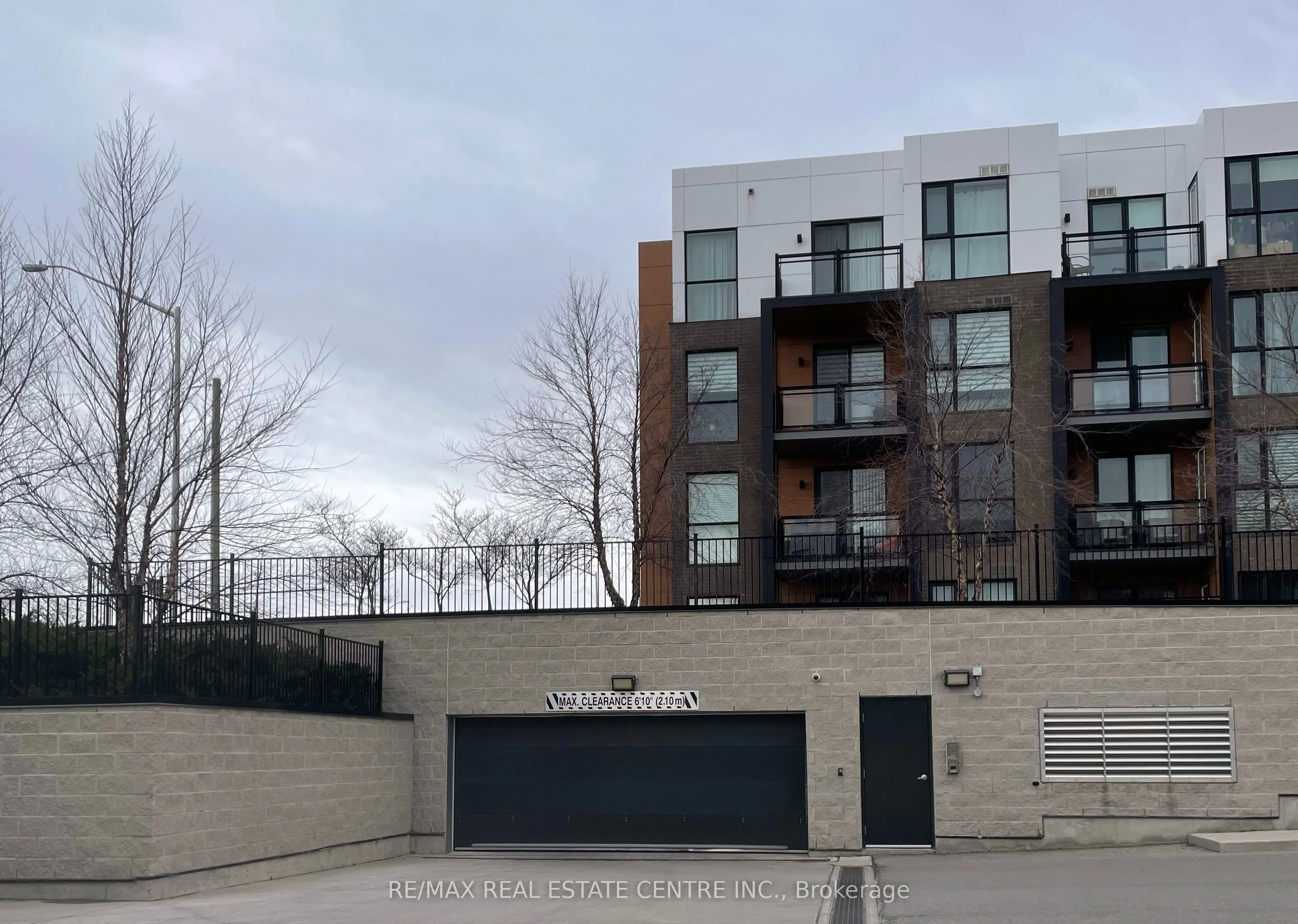 150 Sabina Drive #106