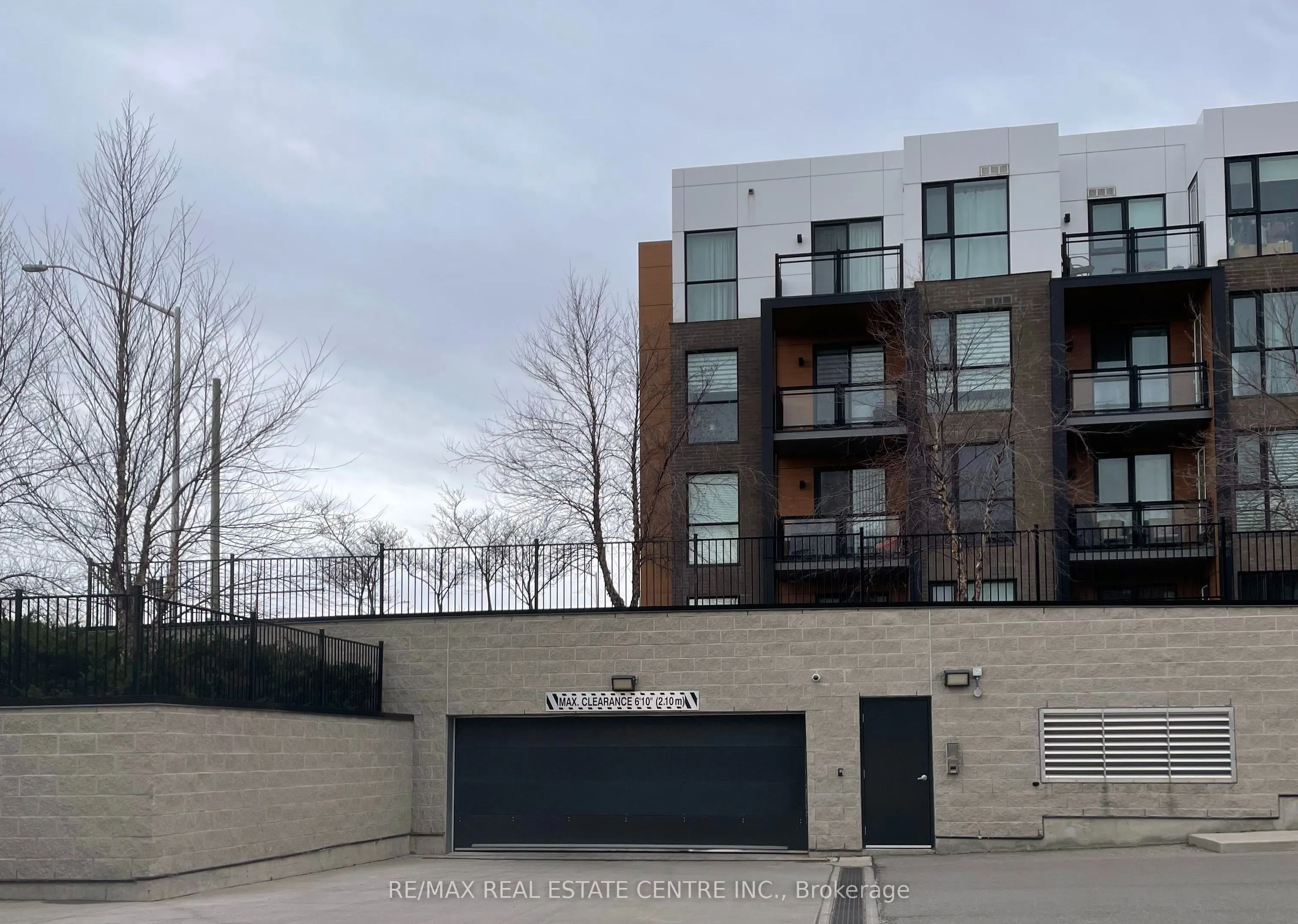 150 Sabina Drive #106