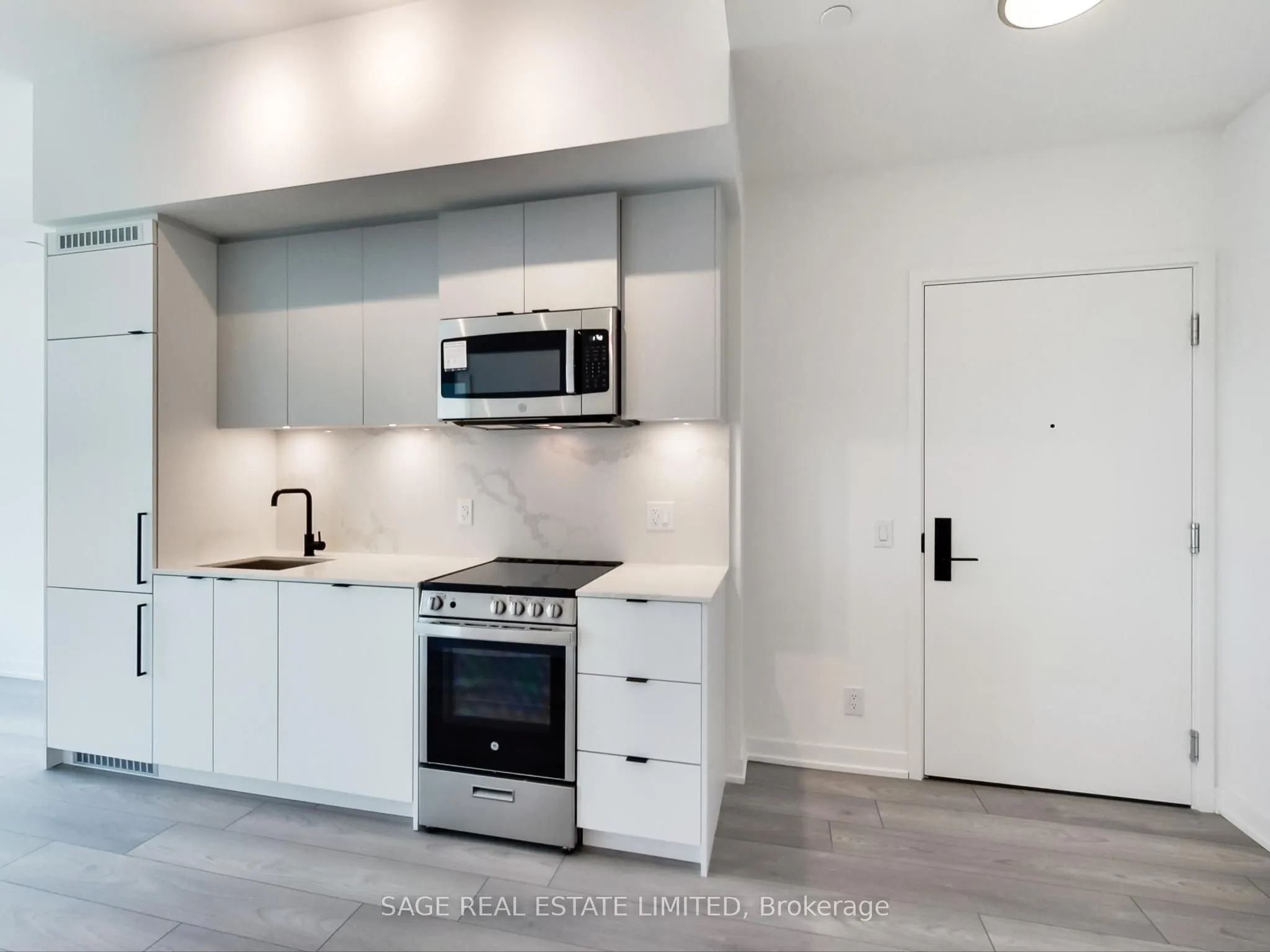 285 Dufferin Street #1401