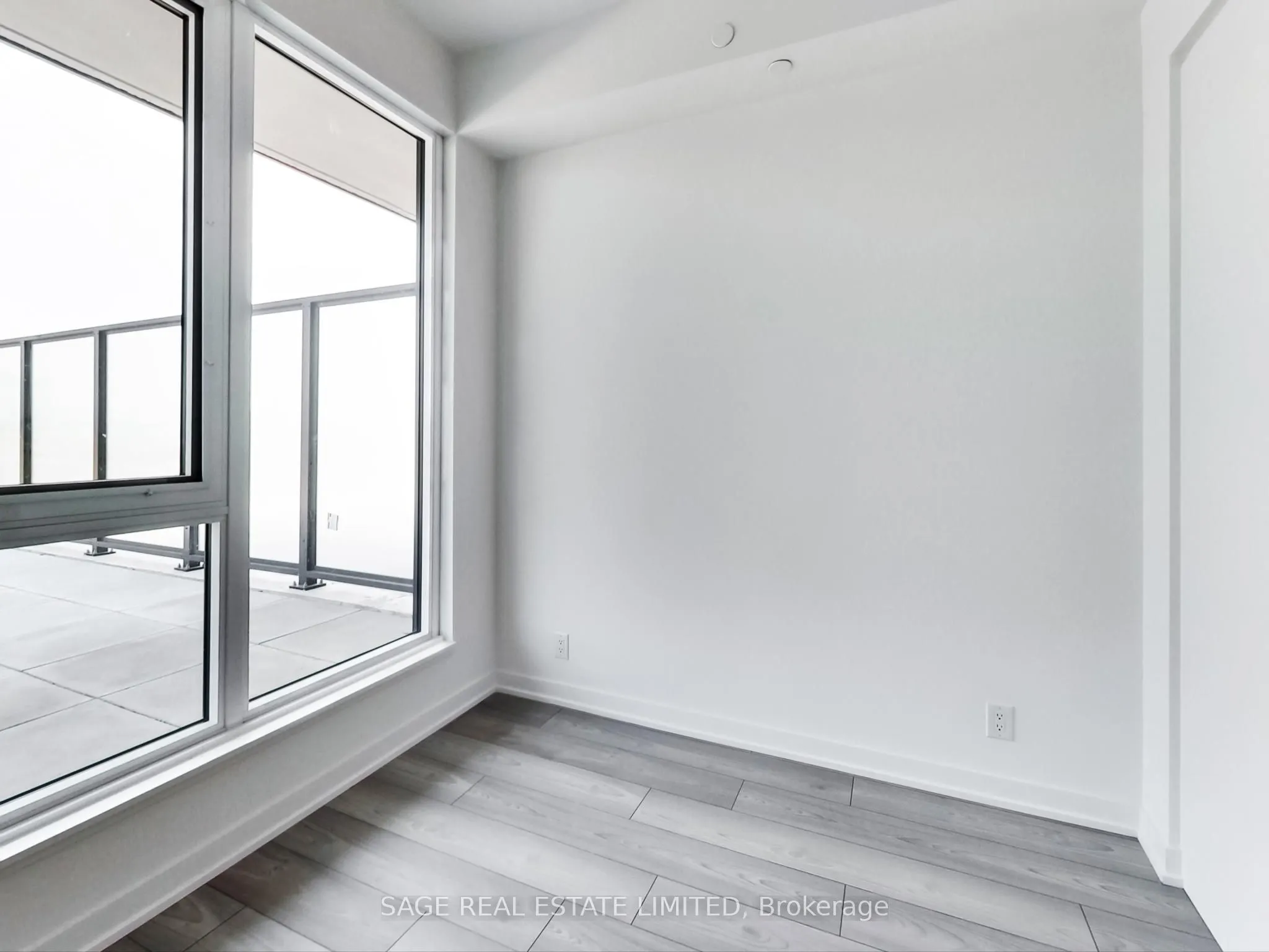 285 Dufferin Street #1401