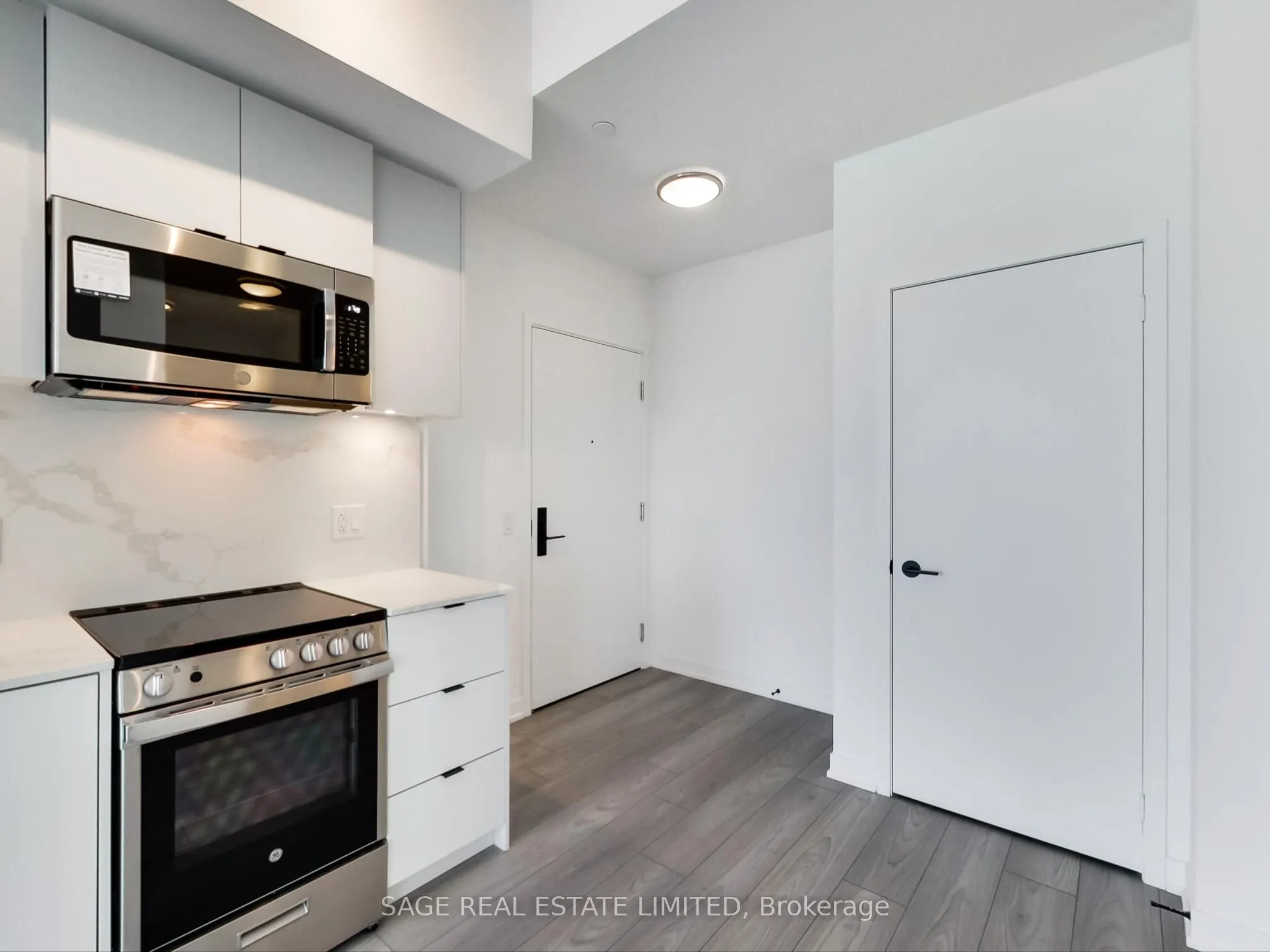 285 Dufferin Street #1401