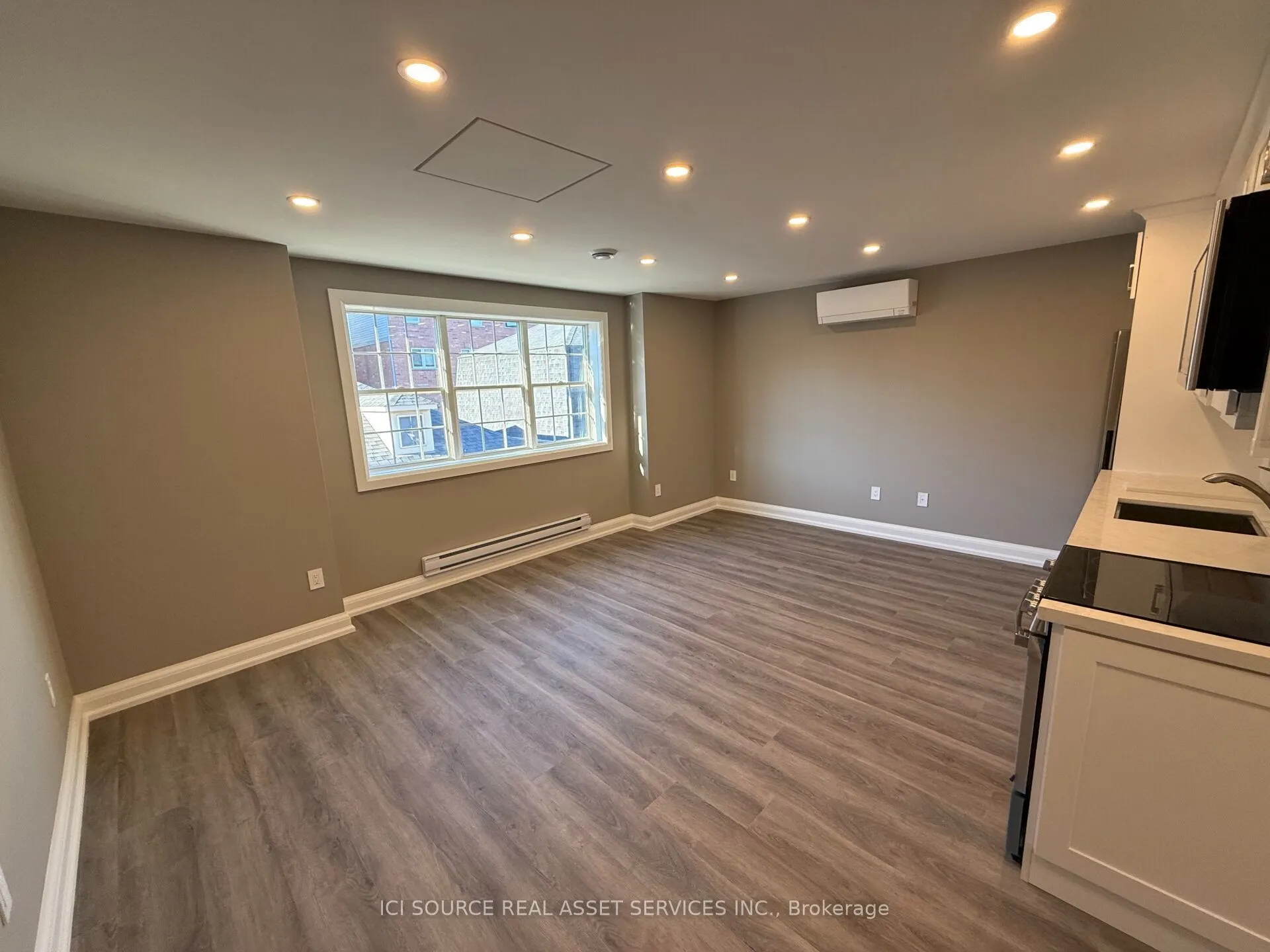 247 Roxton Road #Coach House Apt
