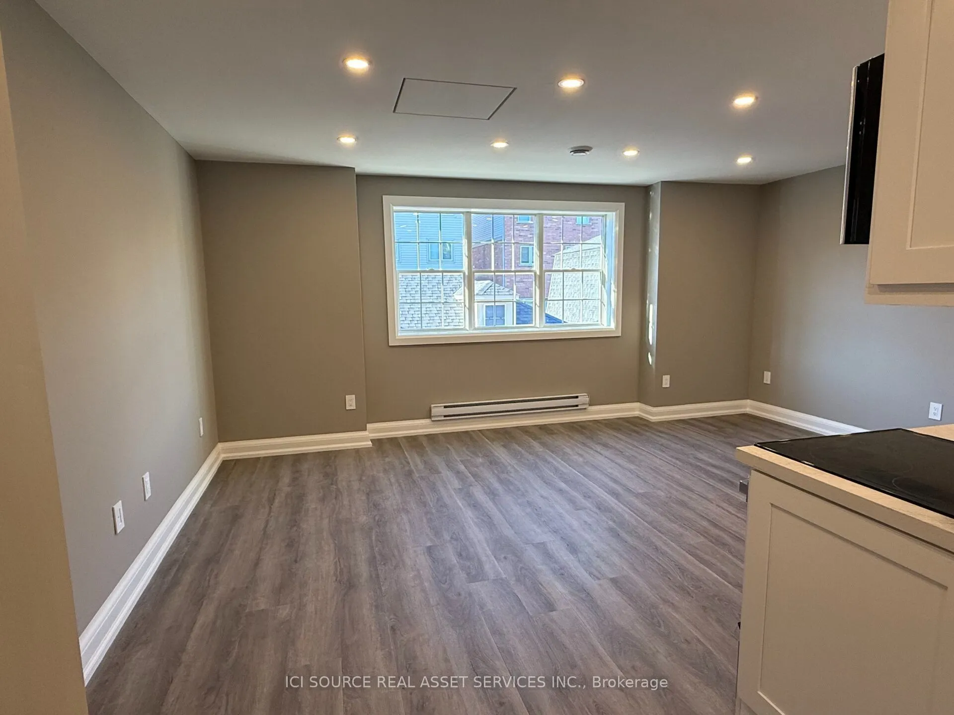 247 Roxton Road #Coach House Apt