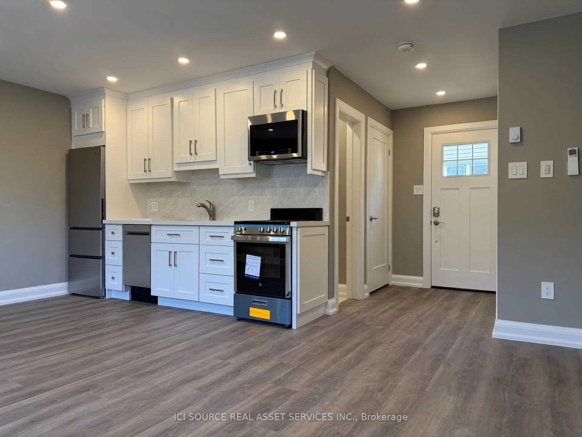 247 Roxton Road #Coach House Apt