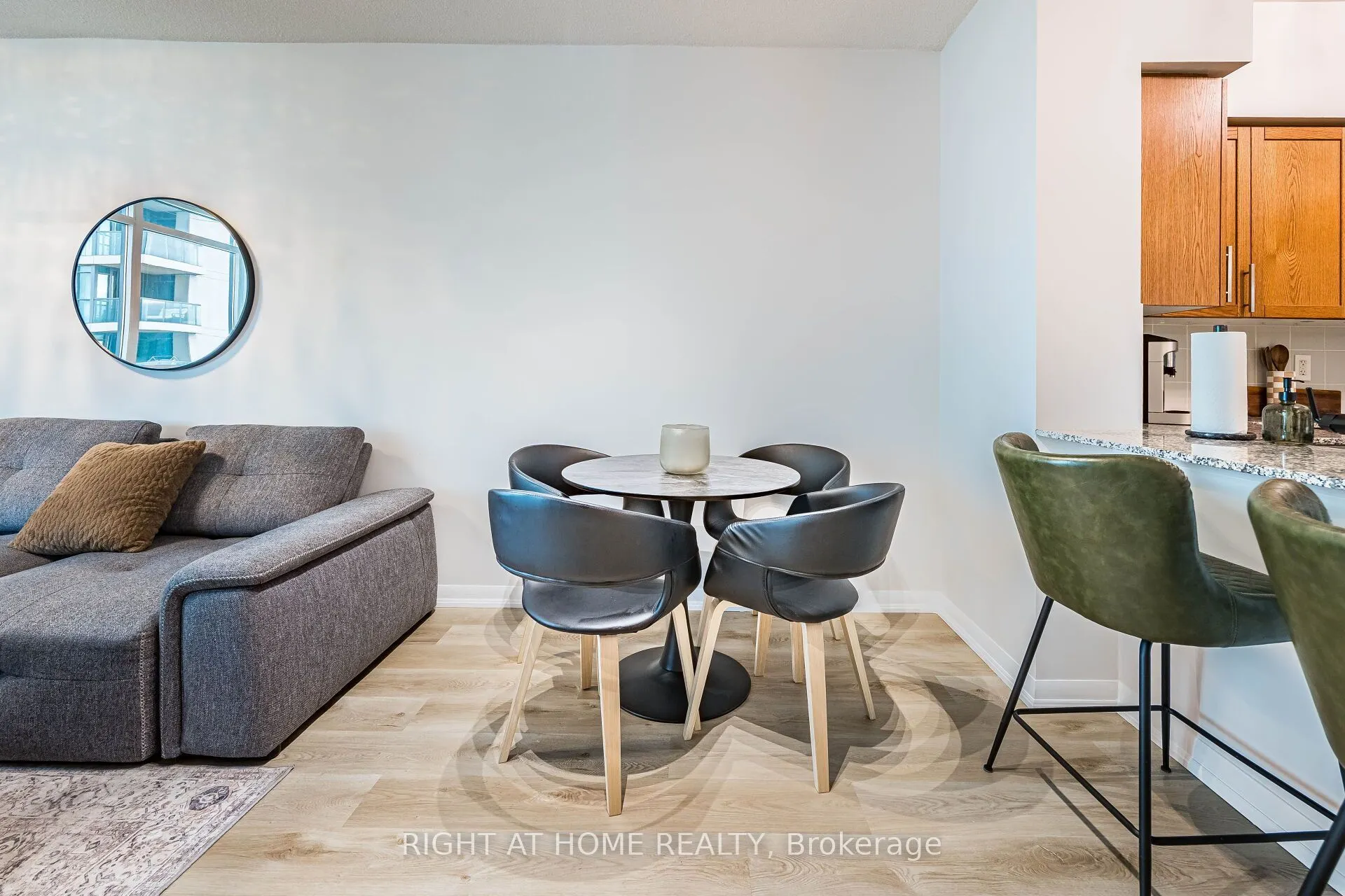 205 Sherway Gardens Road #1211