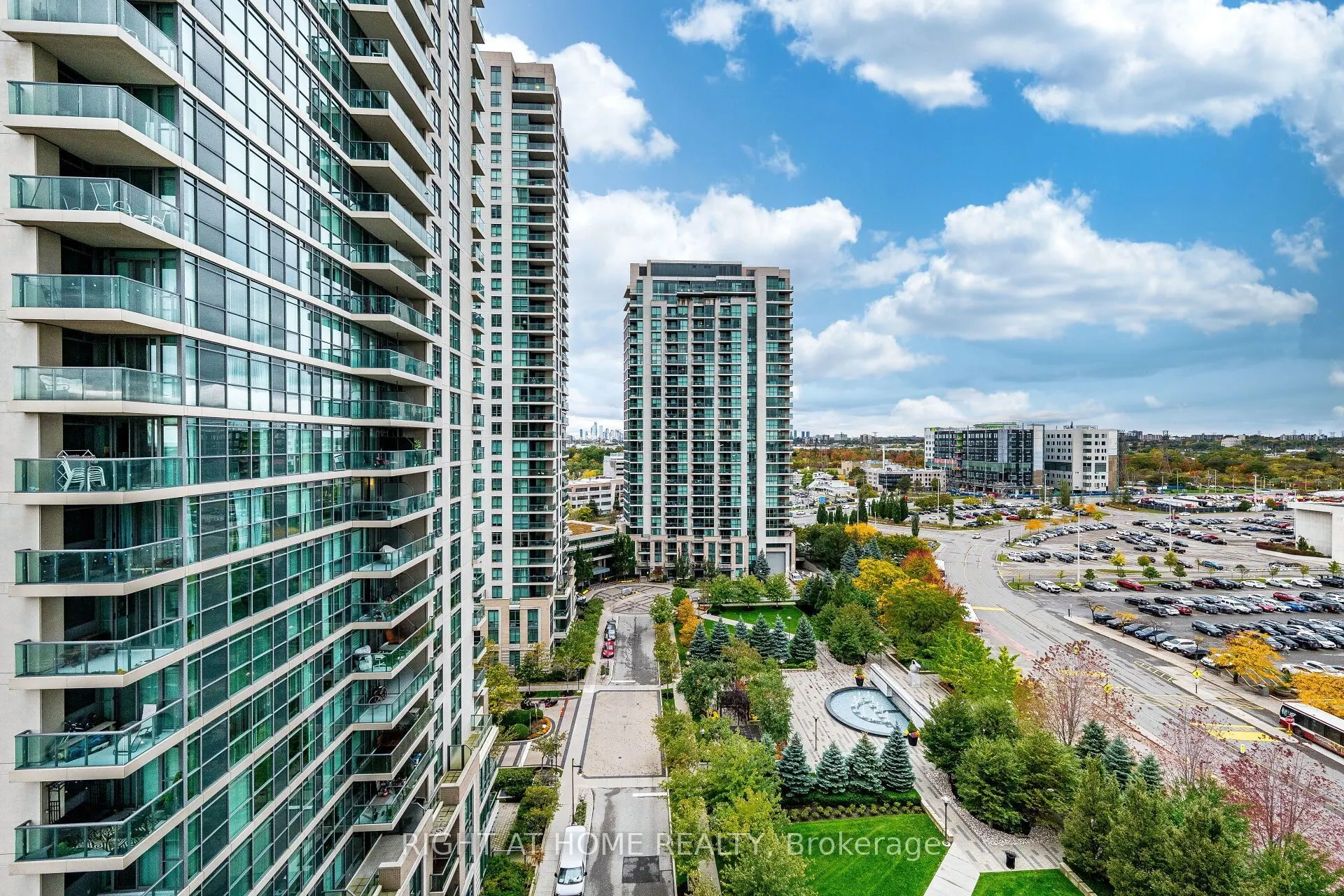 205 Sherway Gardens Road #1211