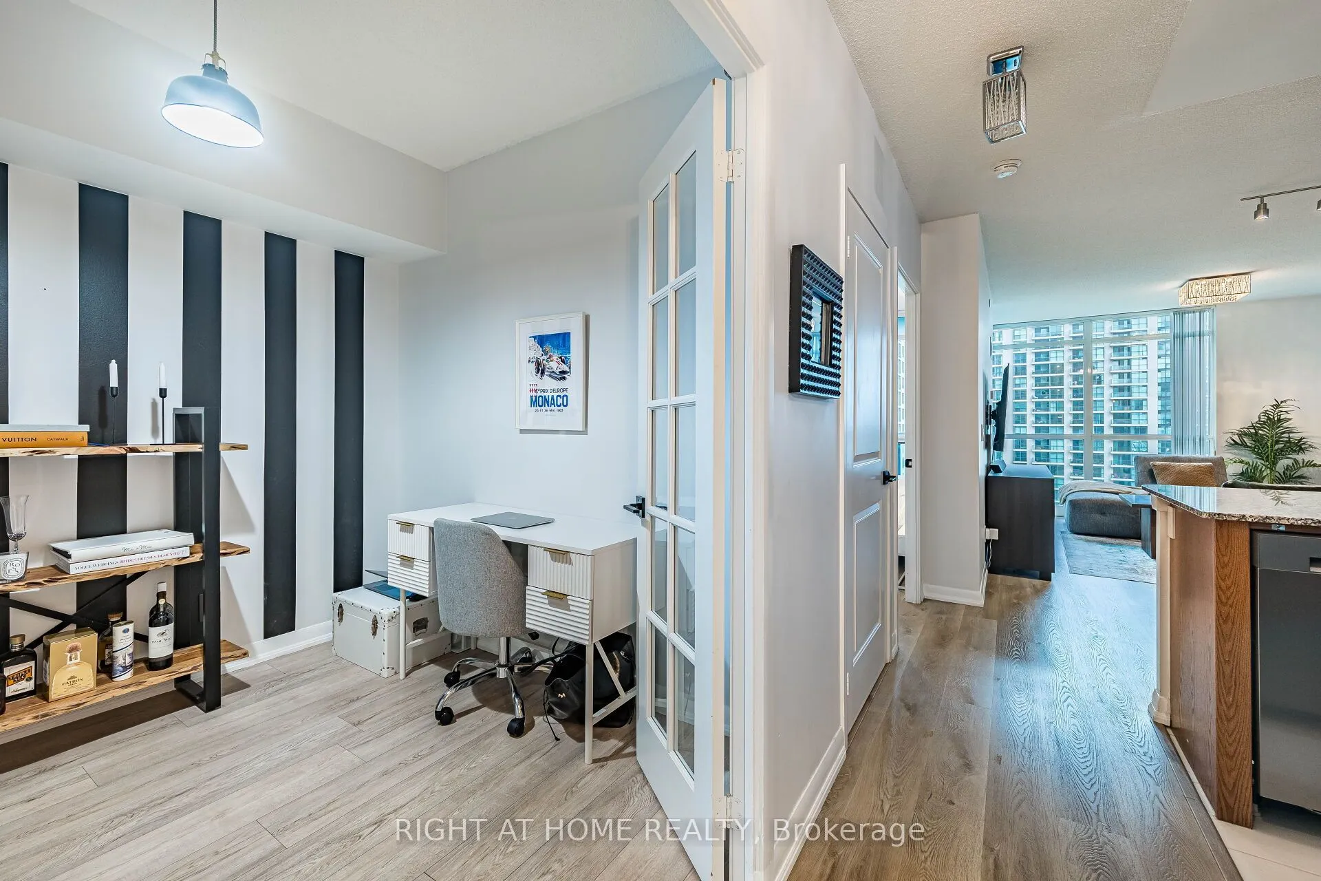 205 Sherway Gardens Road #1211