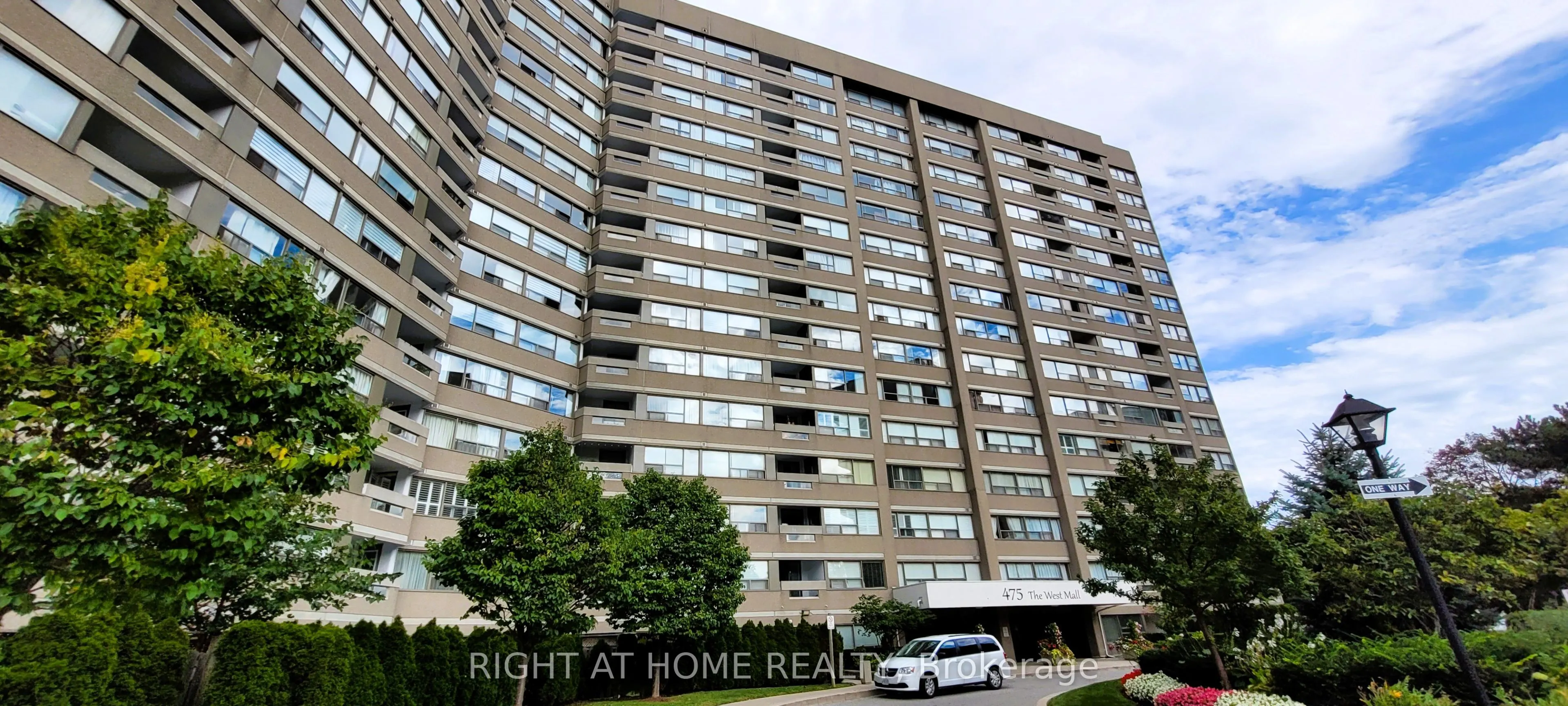 475 The West Mall #517