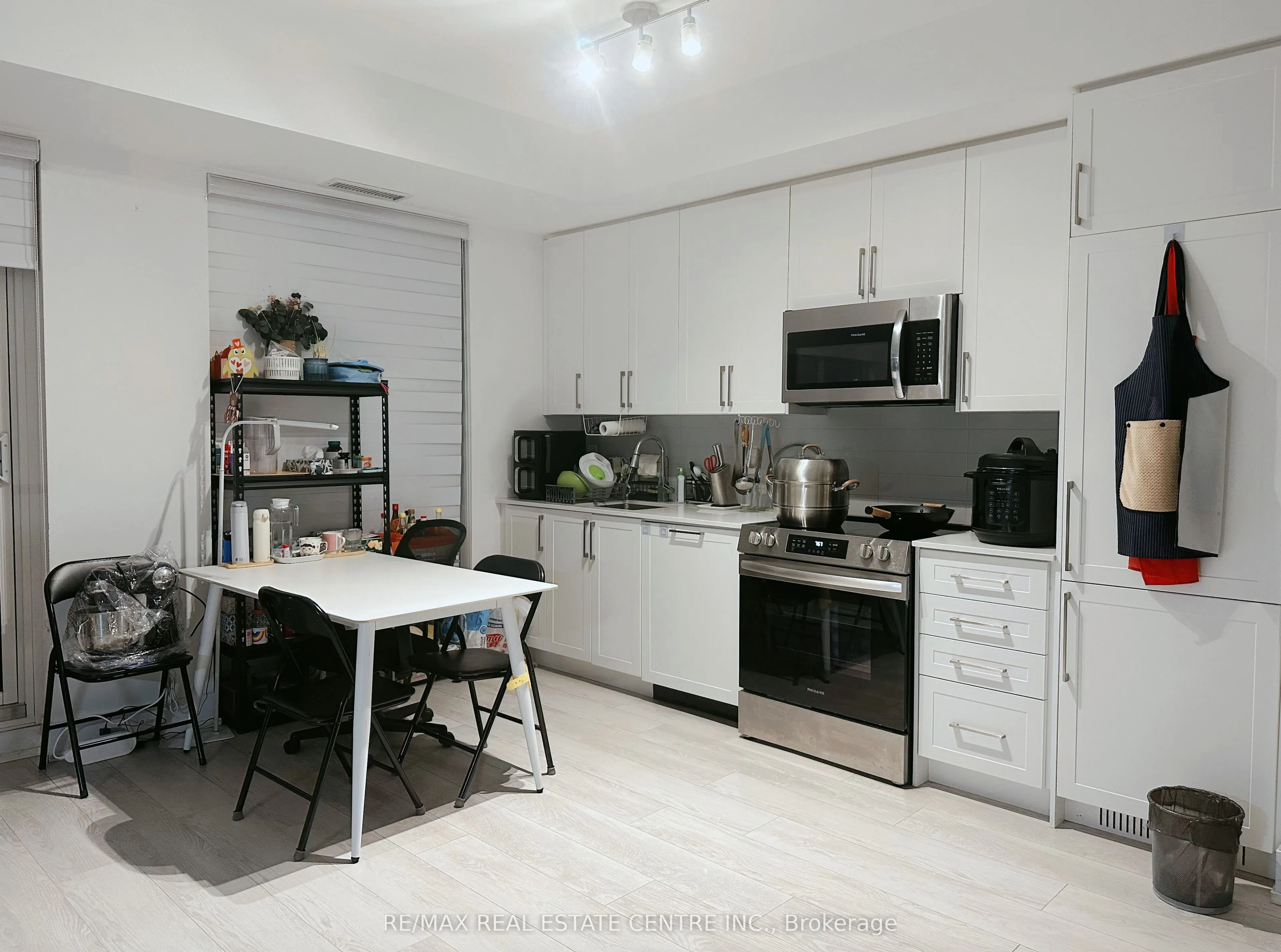 2450 Old Bronte Road #232