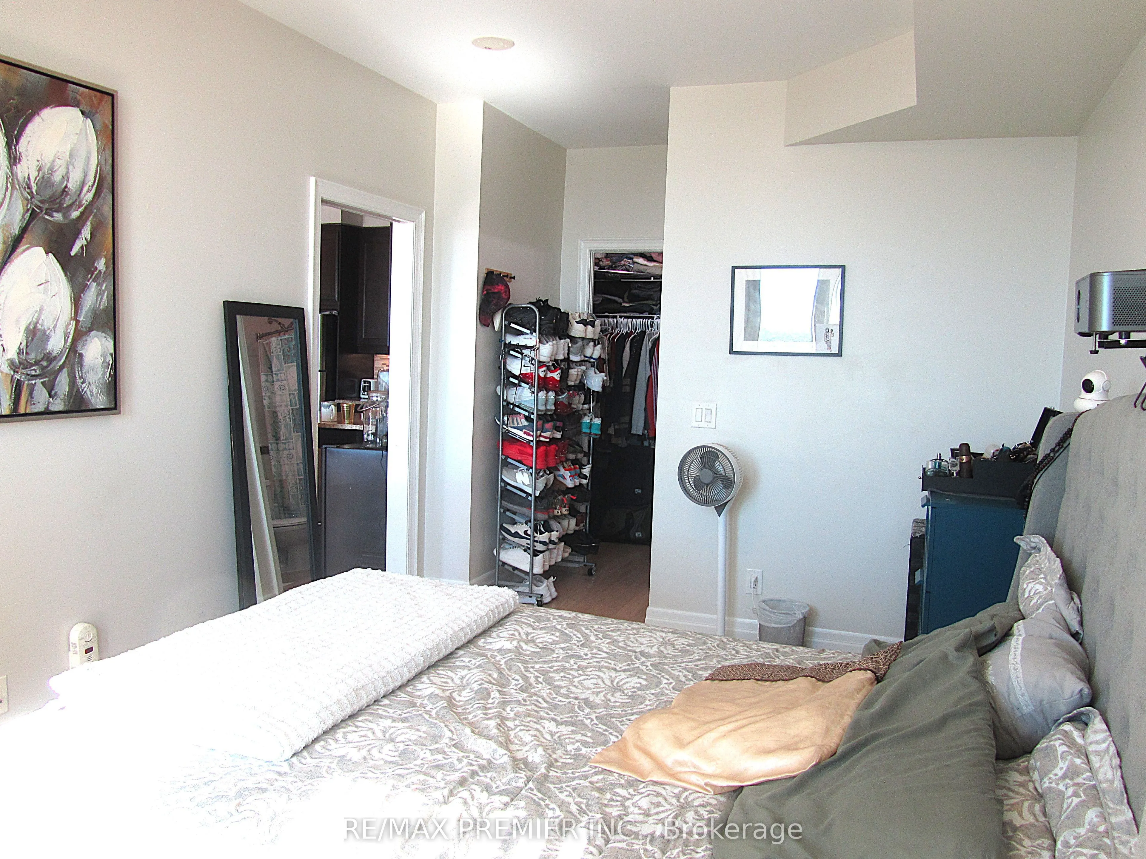 100 John Street #2505