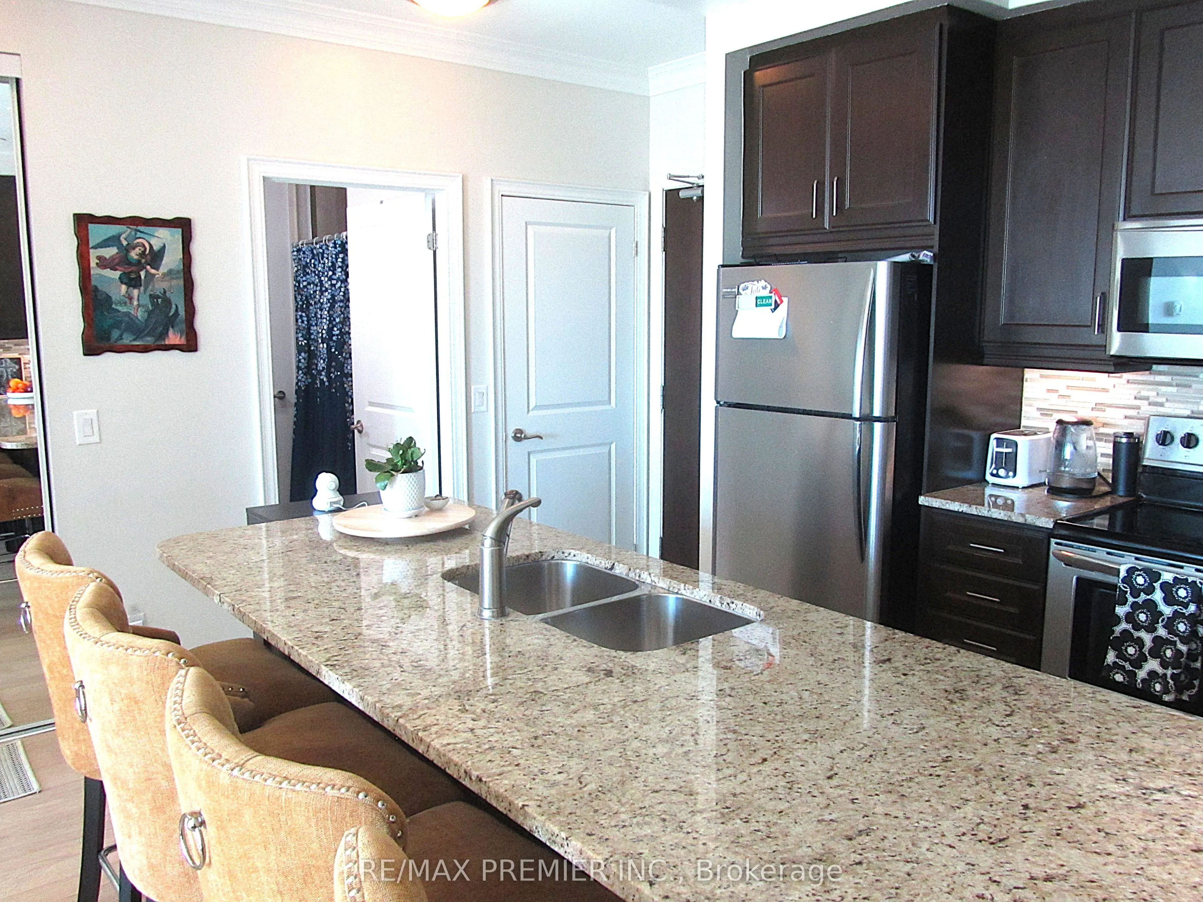 100 John Street #2505