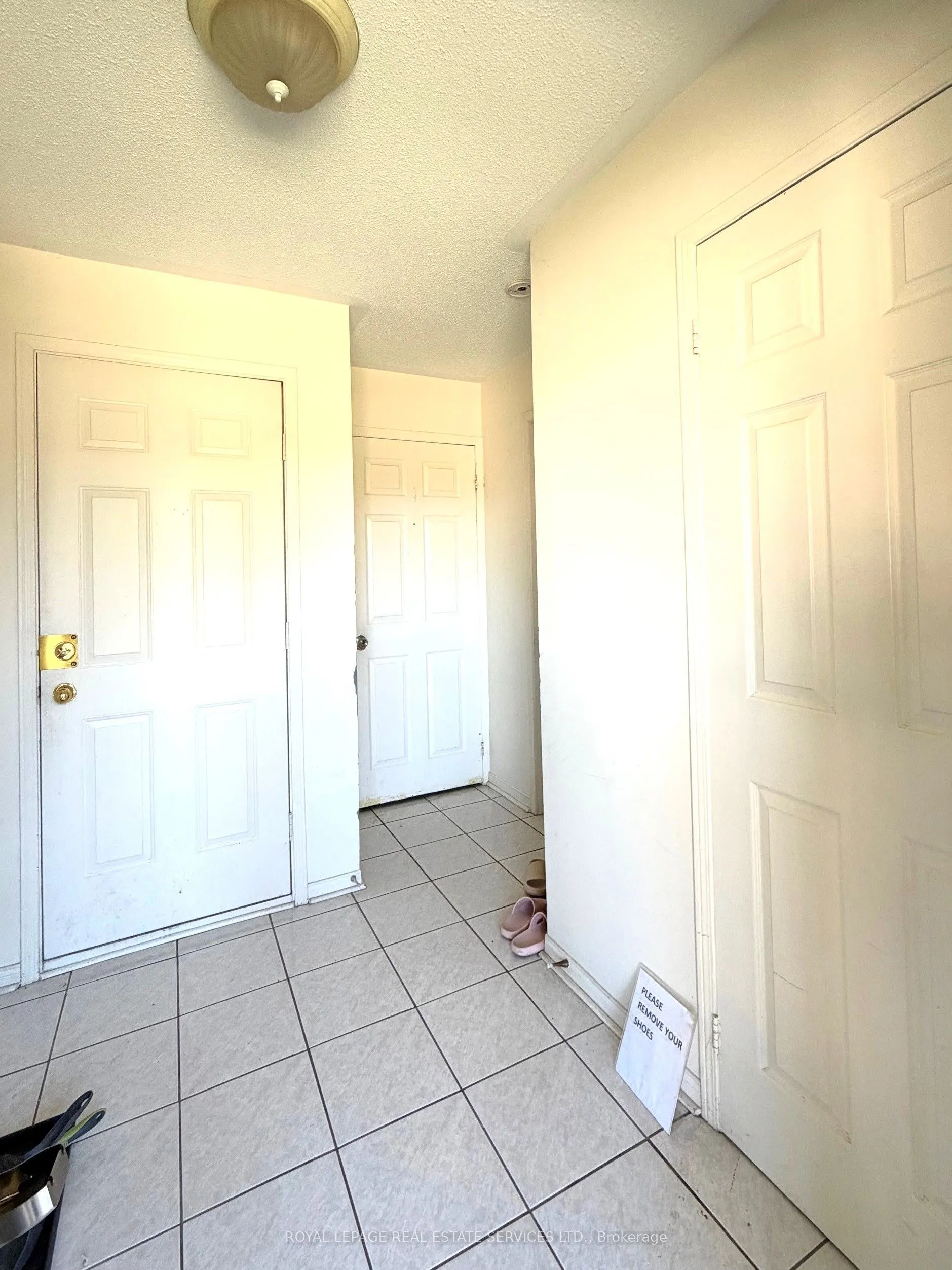 5252 Bushelgrove Circle #Lower