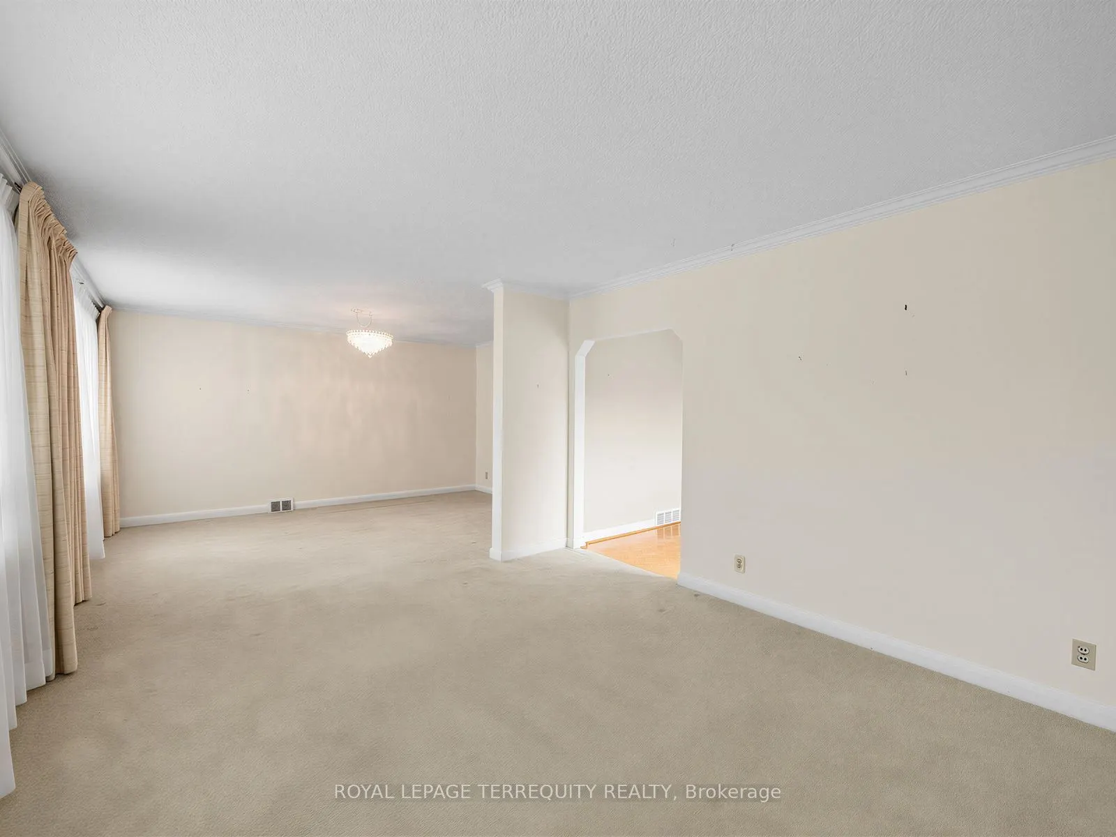 359 Renforth Drive