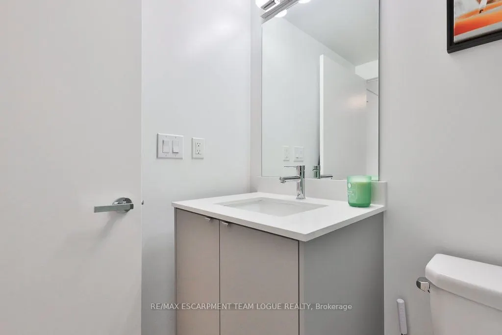 3210 Dakota Common #A208