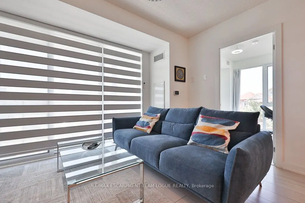 3210 Dakota Common #A208
