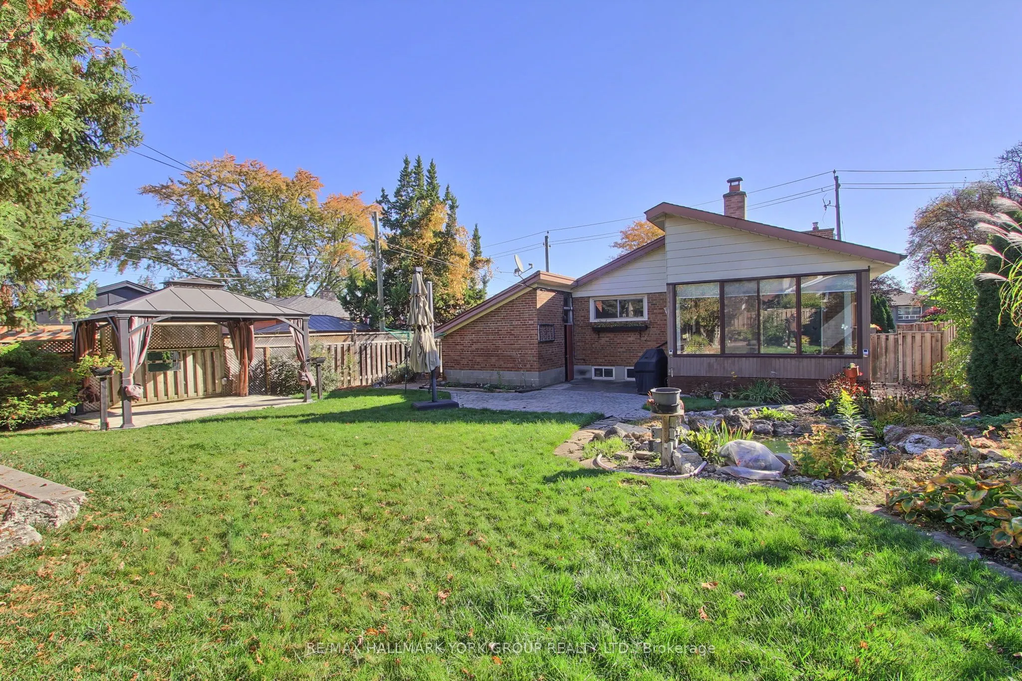 10 Harefield Drive