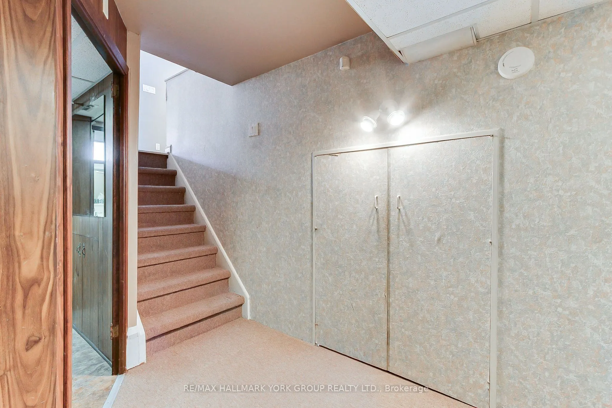 10 Harefield Drive