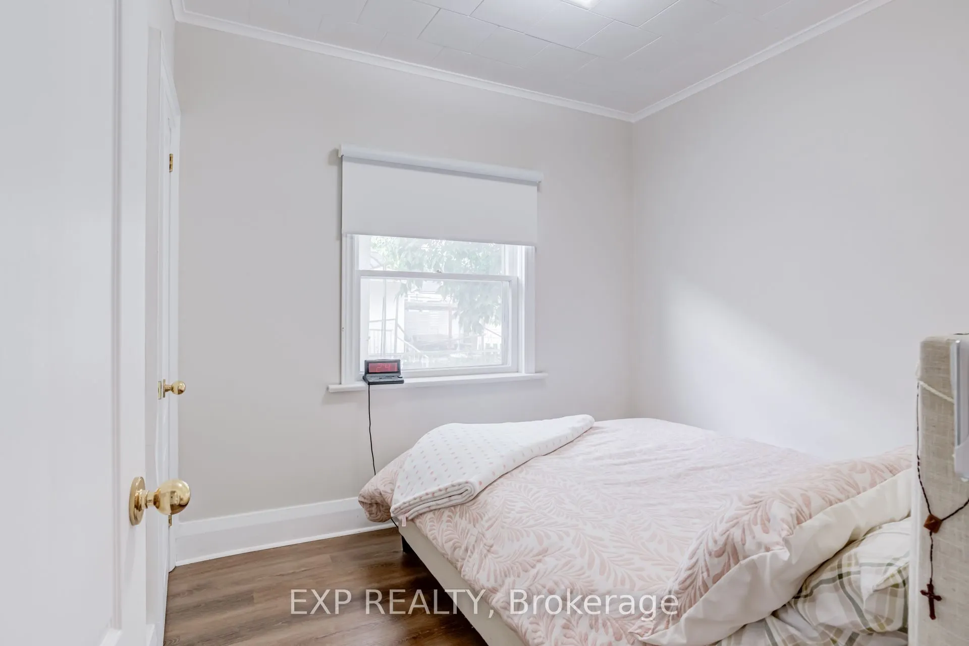 5 Laxis Avenue