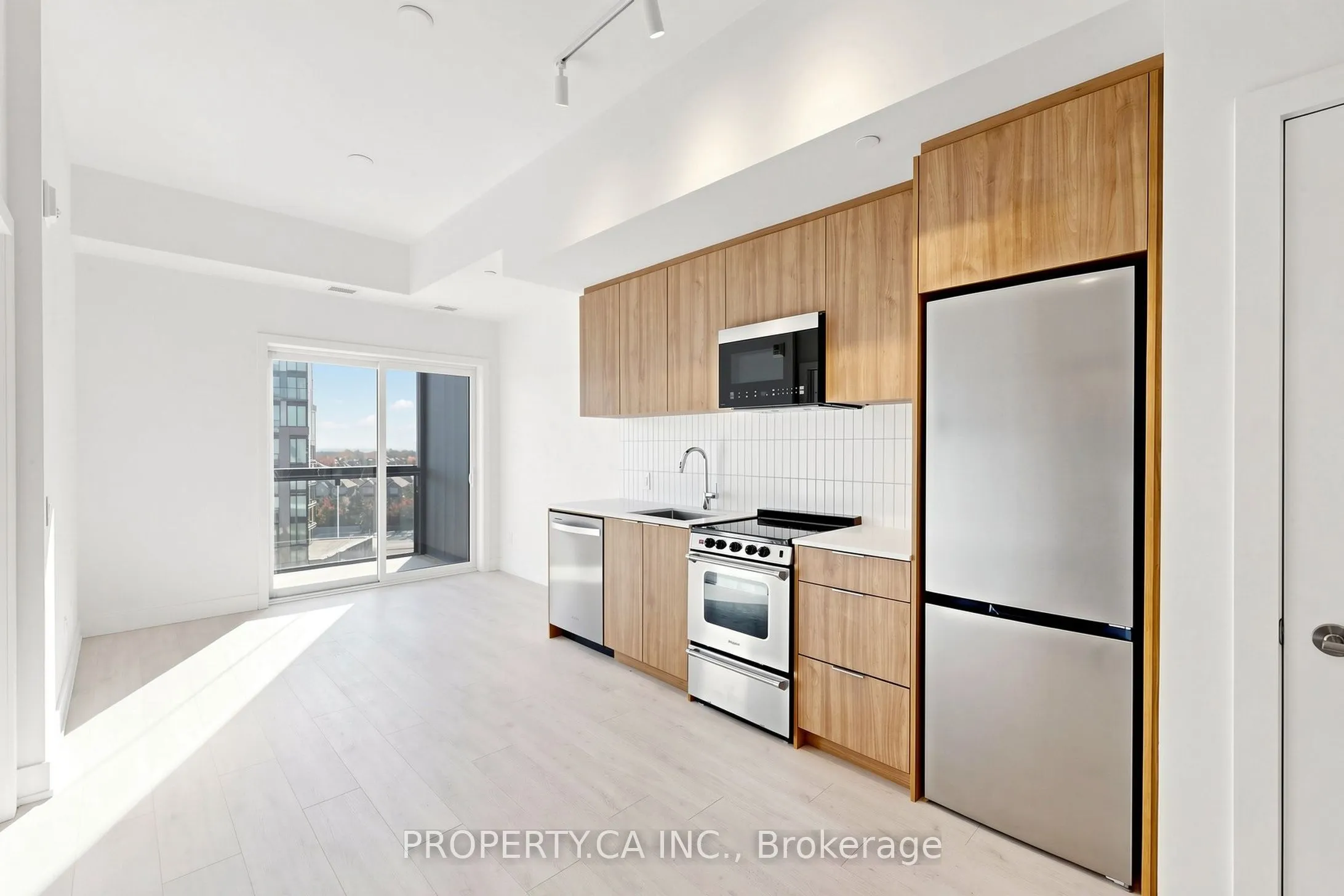 3008 William Cutmore Boulevard #708