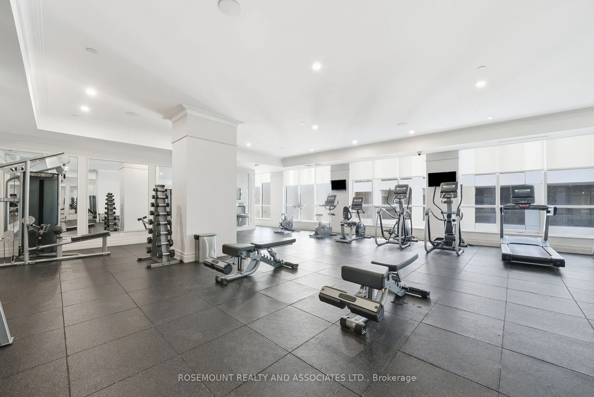 36 ELM Drive W #2105