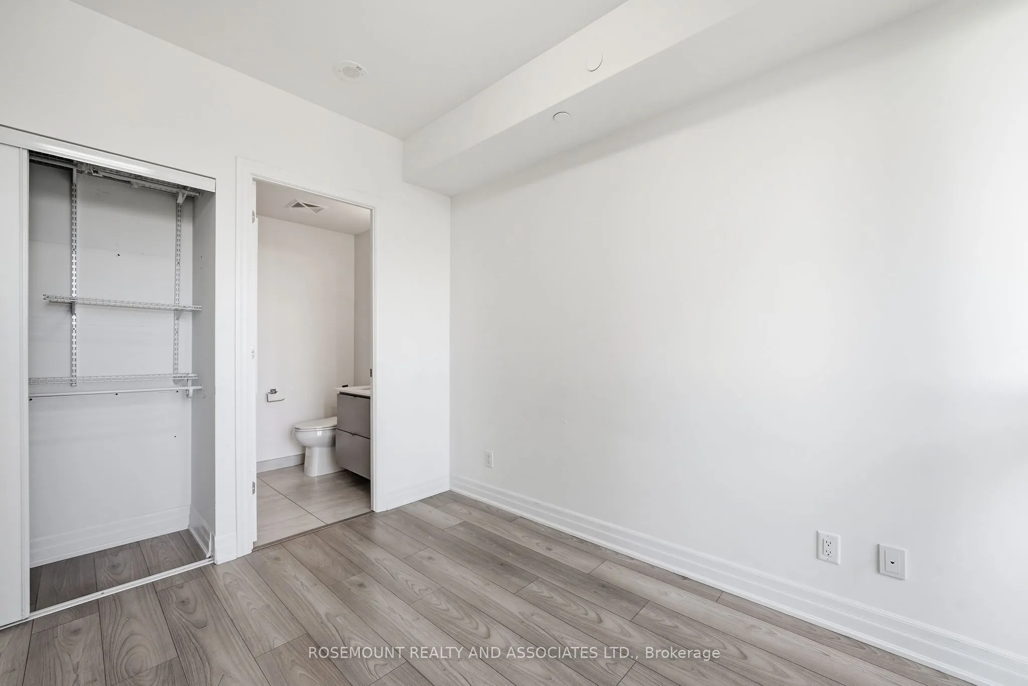 36 ELM Drive W #2105