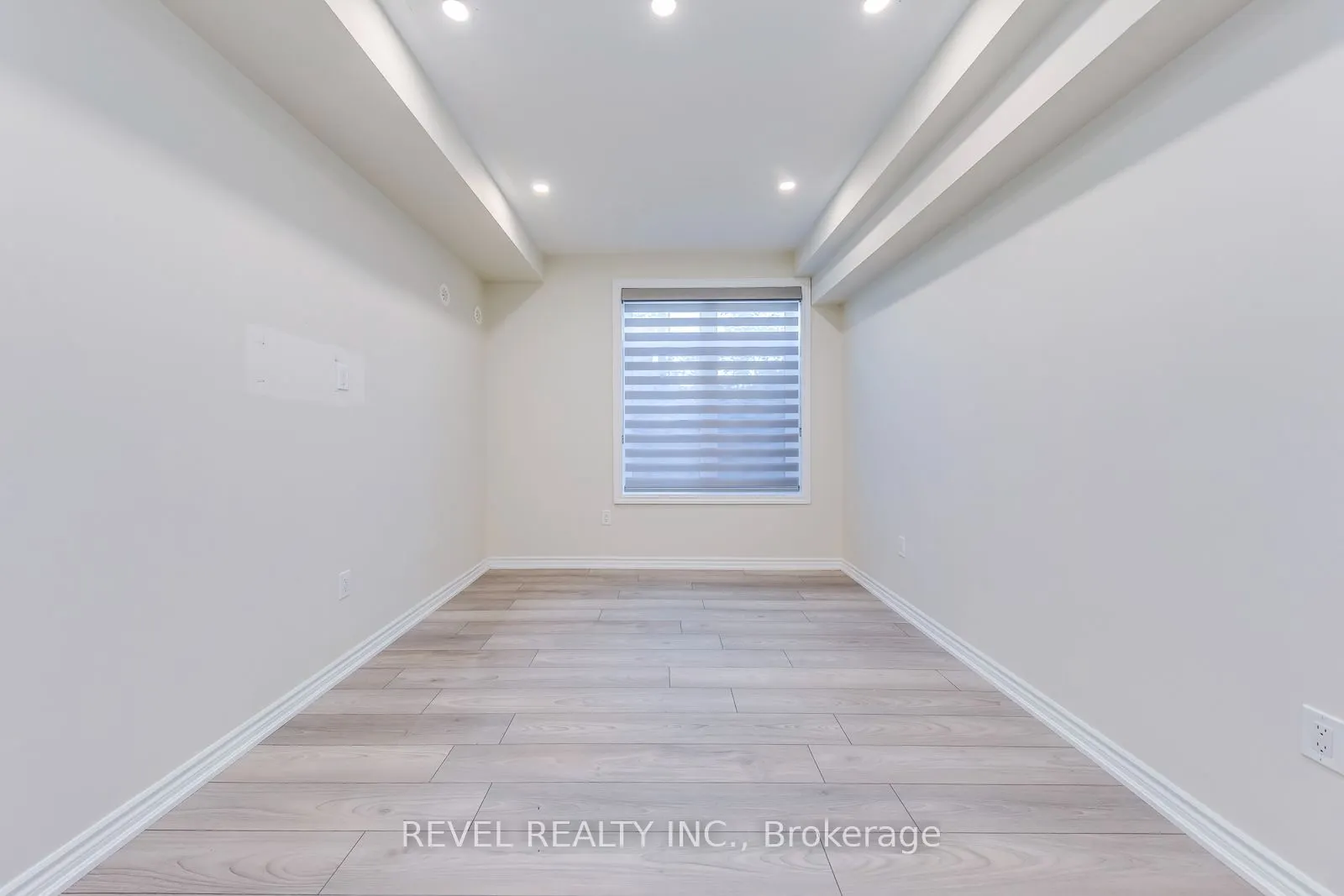 70 Halliford Place #402