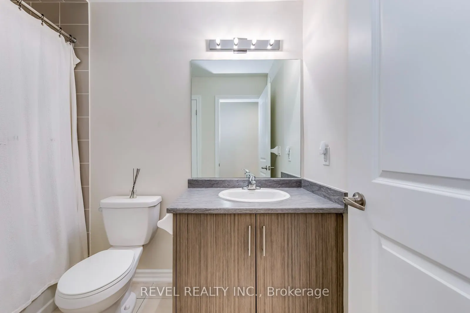70 Halliford Place #402