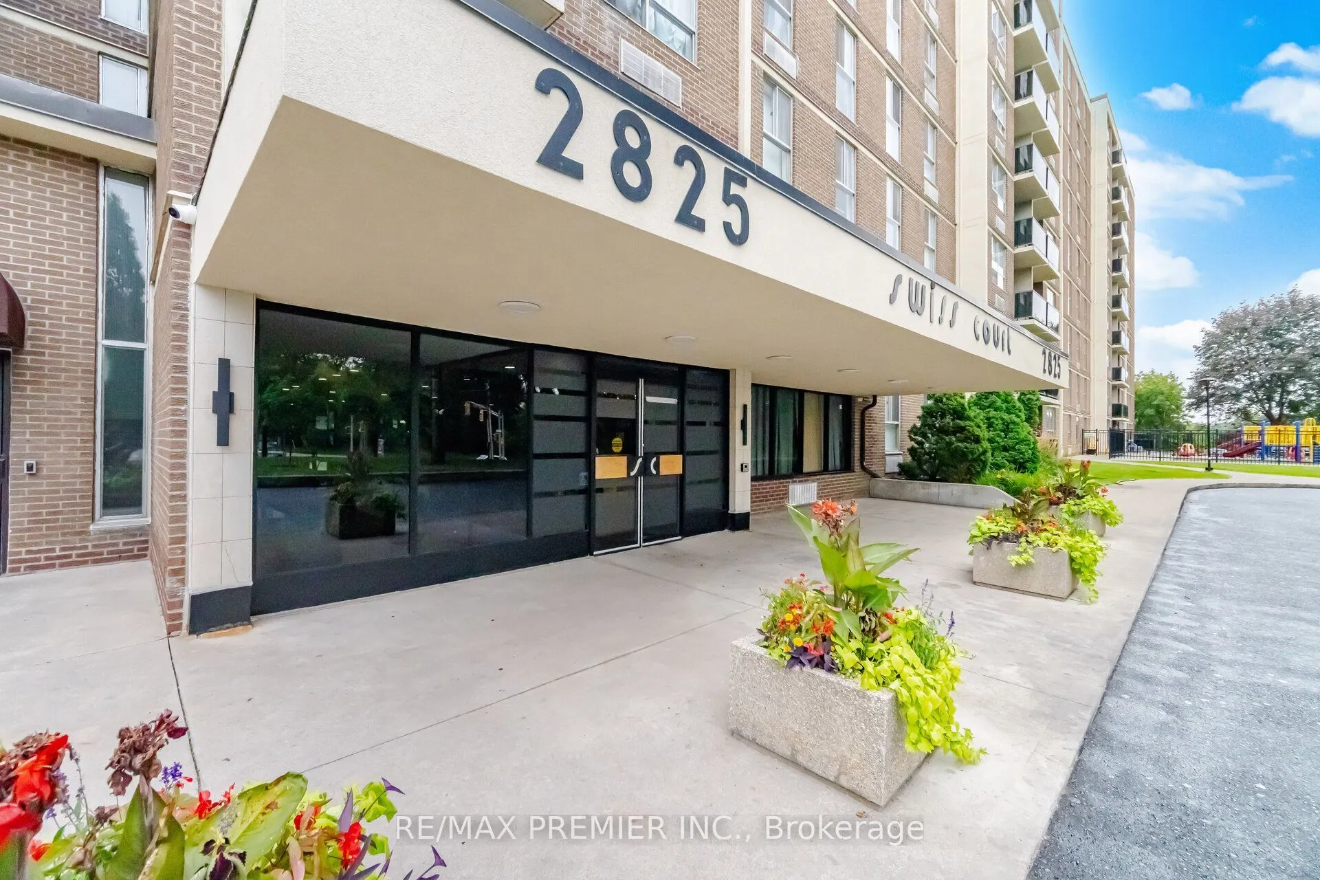 2825 Islington Avenue #406