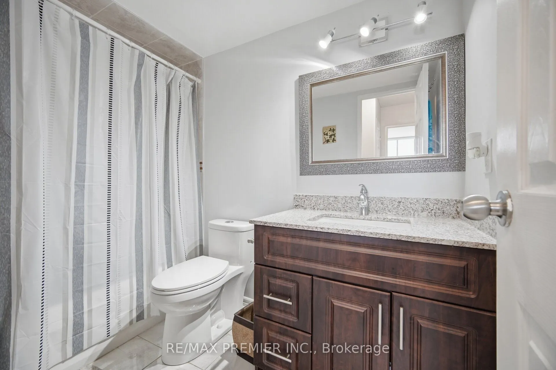 2825 Islington Avenue #406