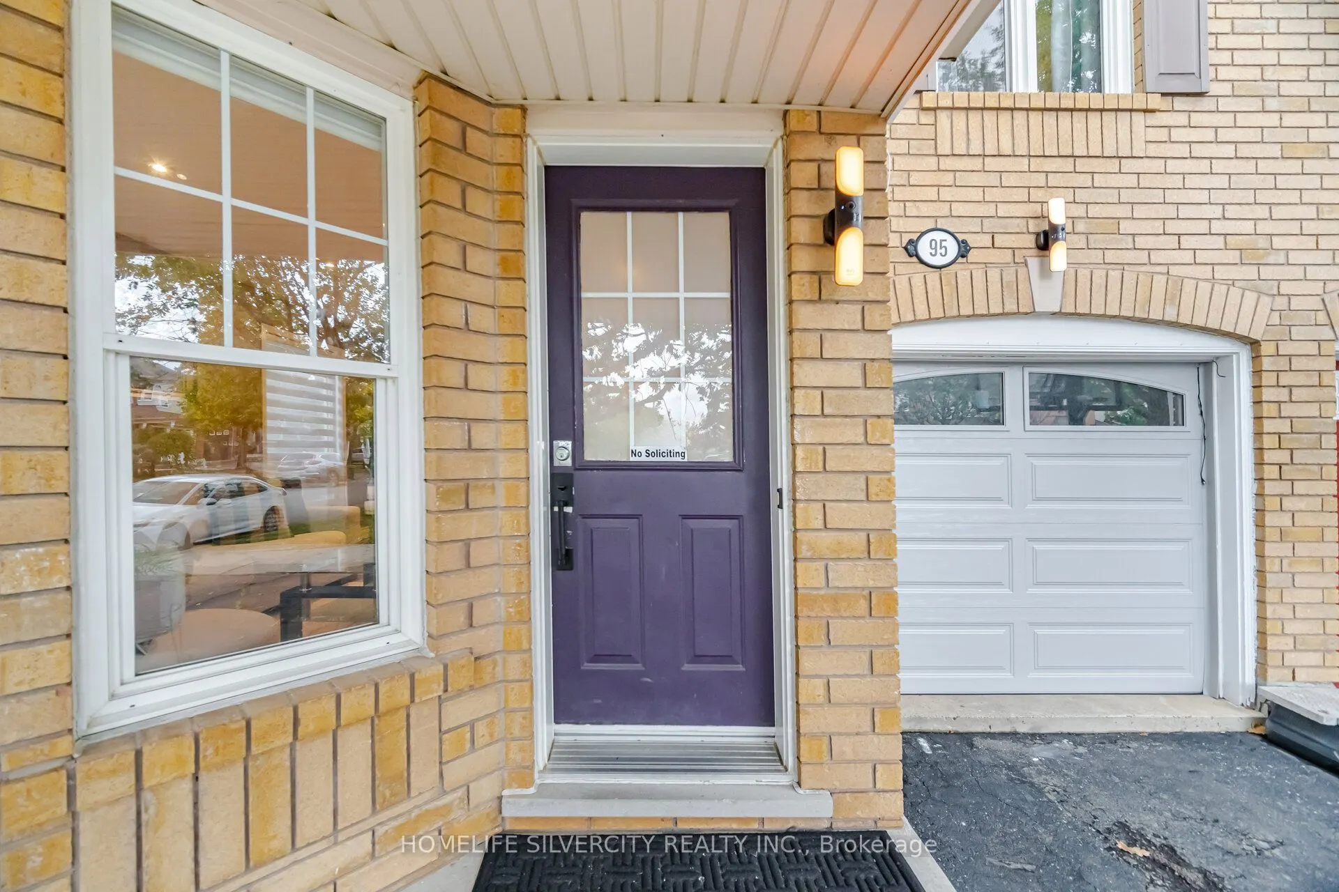 95 Sweetwood Circle