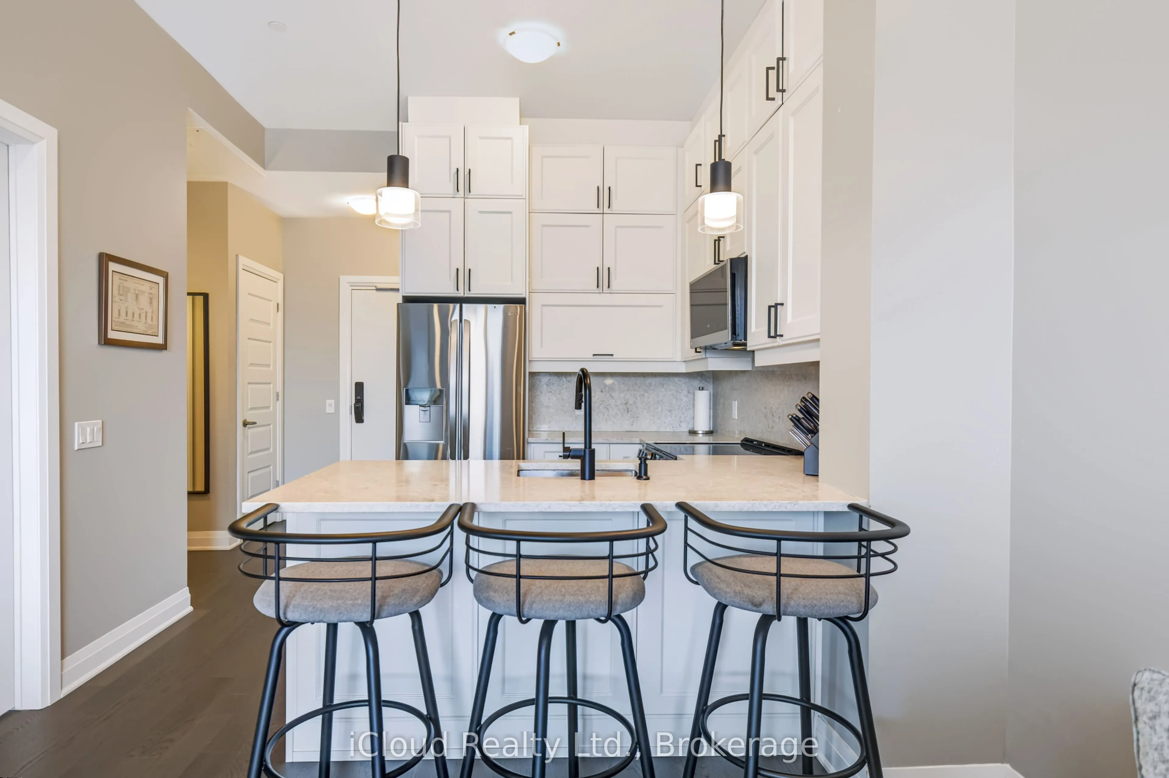 460 Gordon Krantz Avenue #612