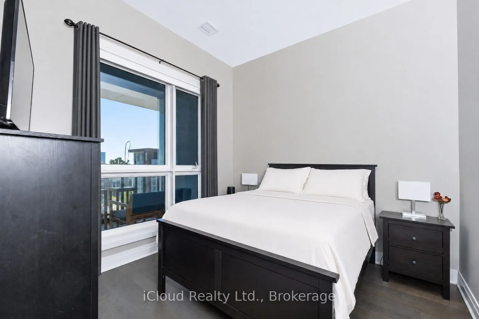 460 Gordon Krantz Avenue #612