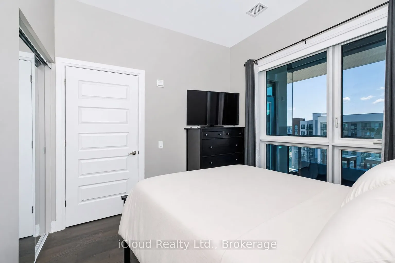 460 Gordon Krantz Avenue #612