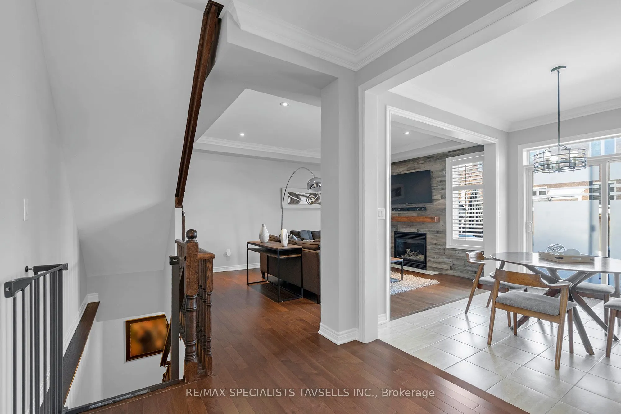 7 Snellview Boulevard