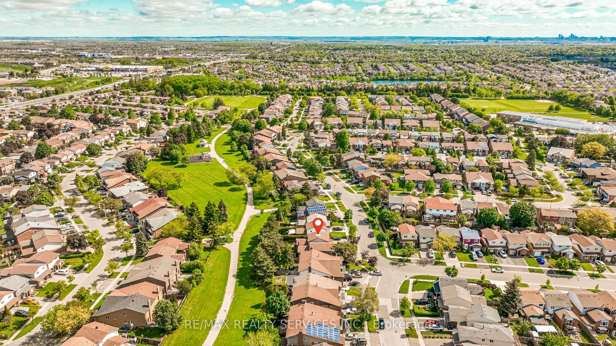 32 Winterfold Drive