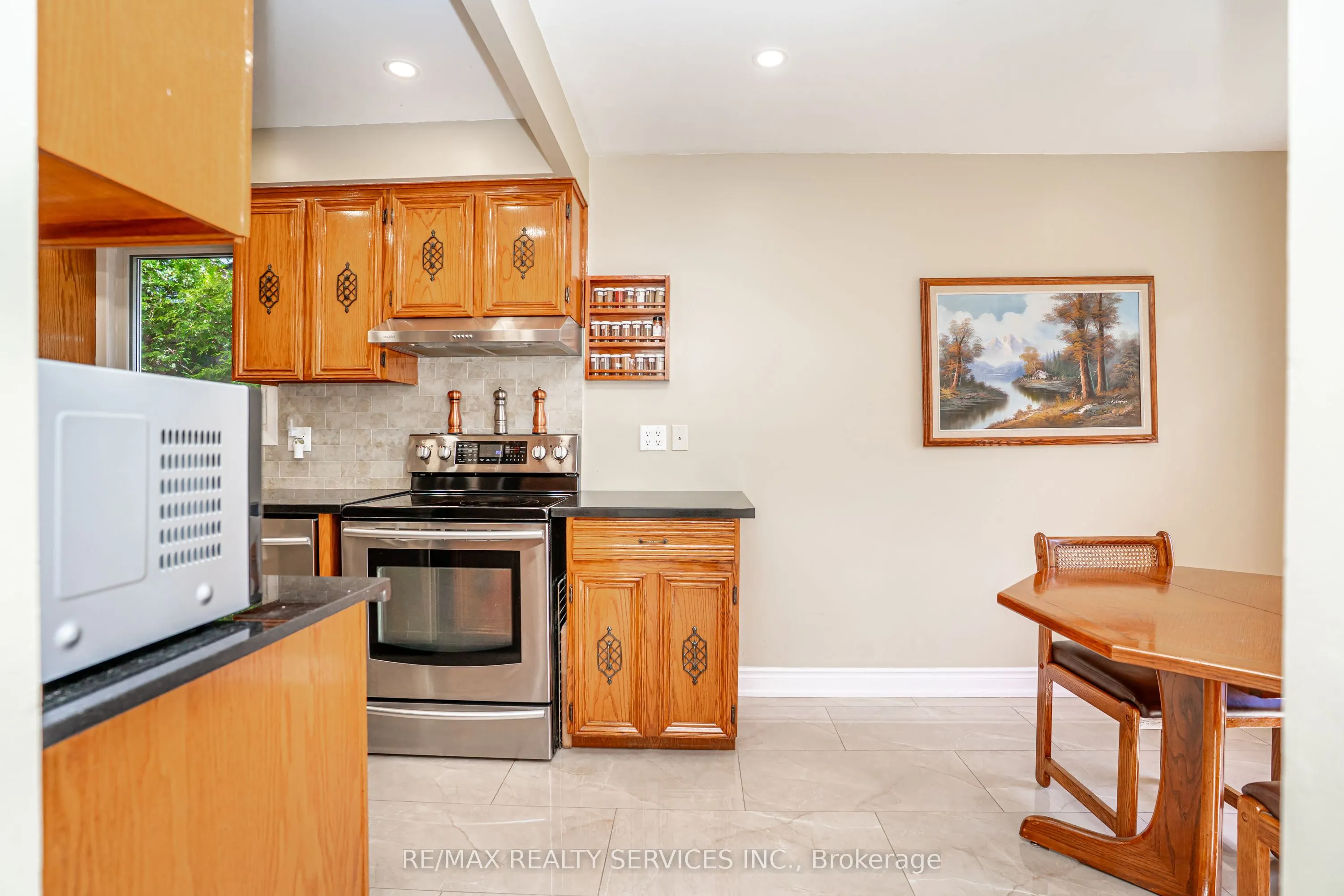 32 Winterfold Drive