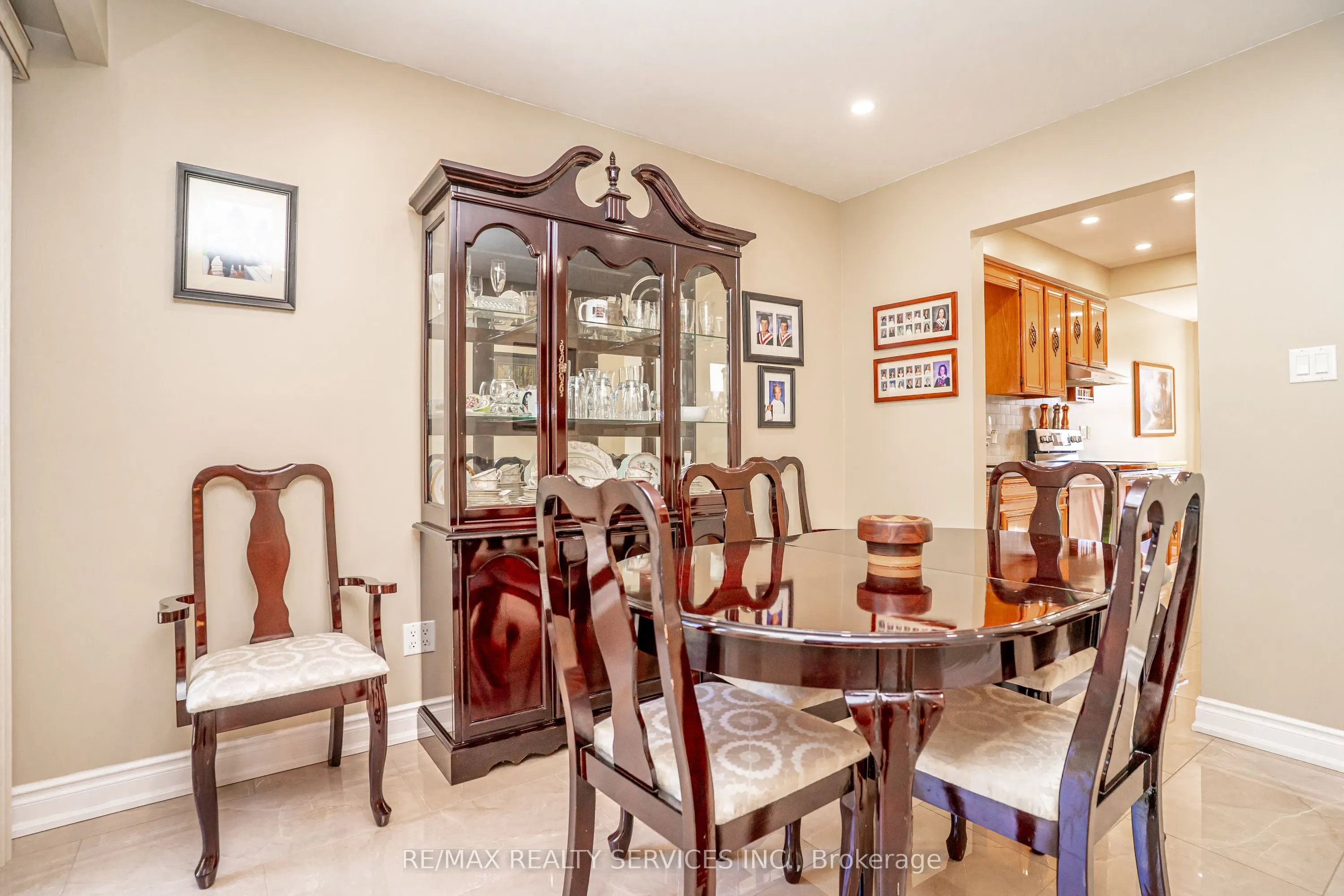 32 Winterfold Drive