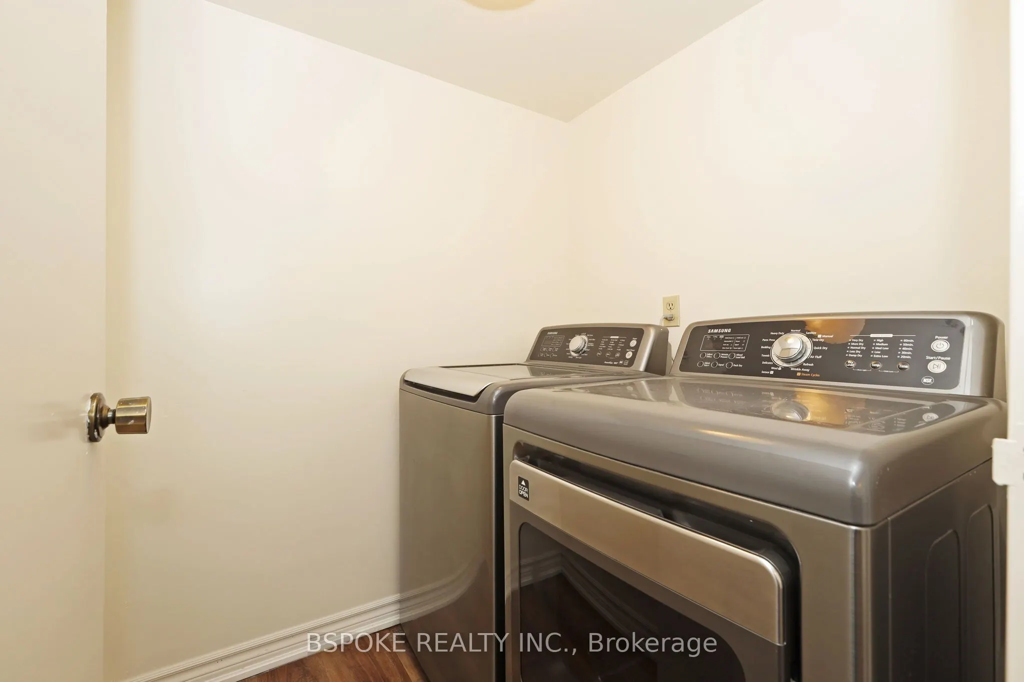 65 Southport Street #1501