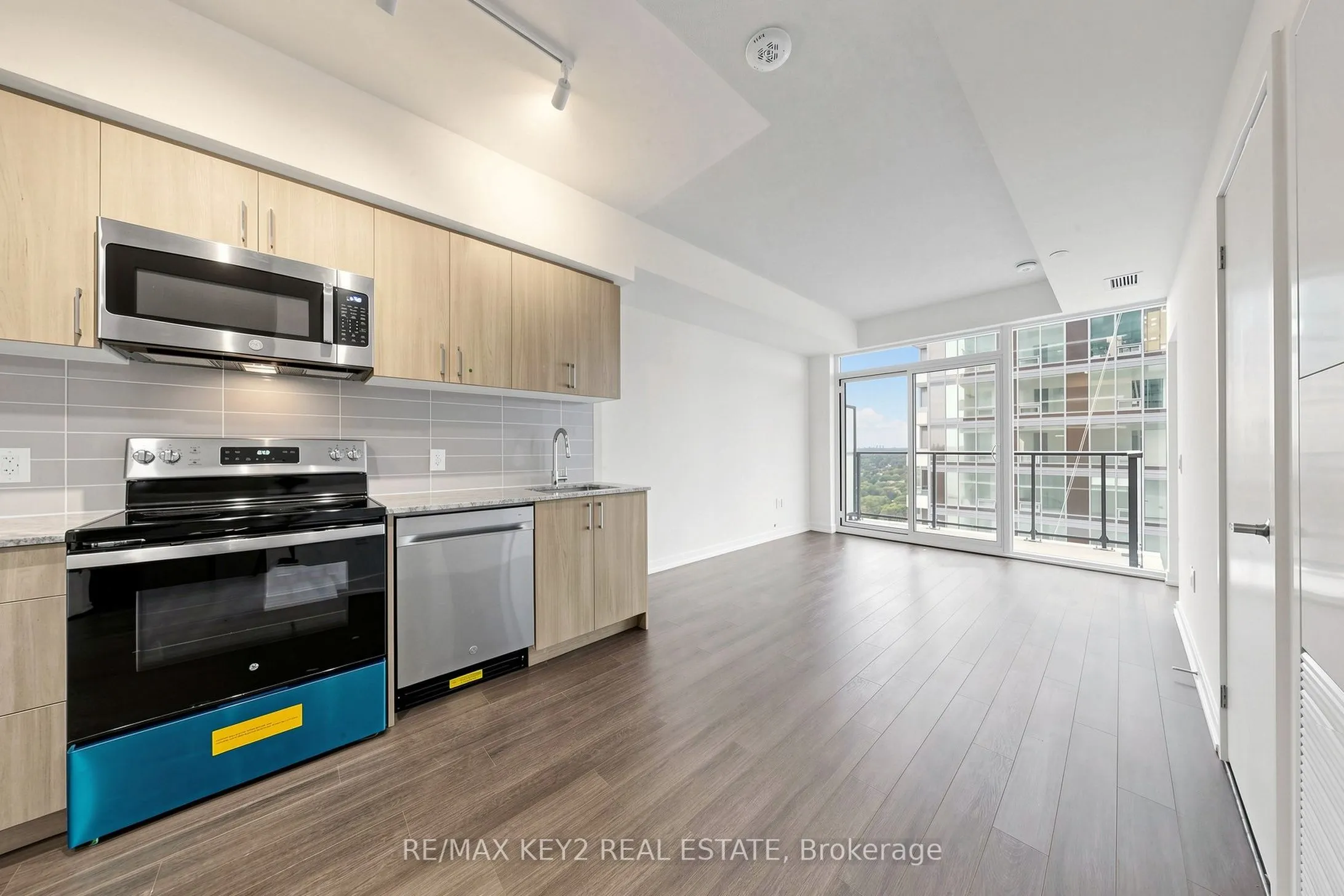 4010 Eglinton Avenue W #2316