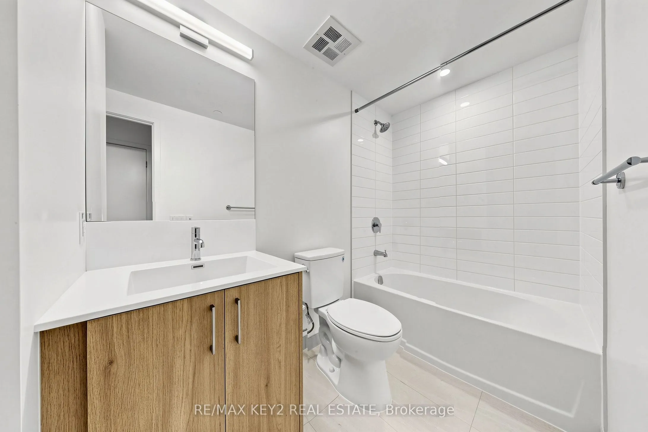 4010 Eglinton Avenue W #2316