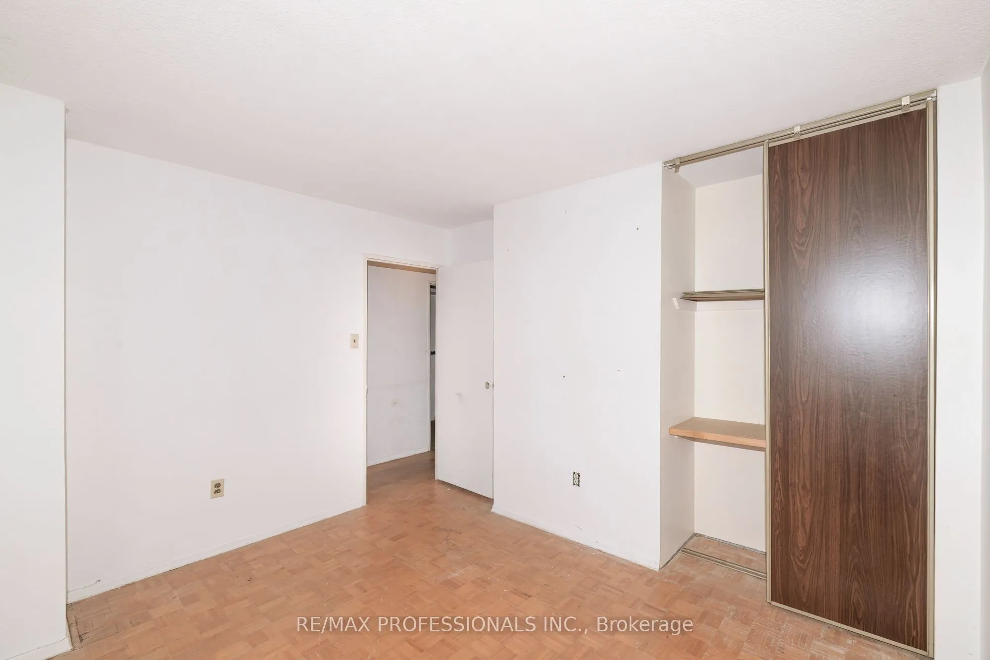 1515 Lakeshore Road #708