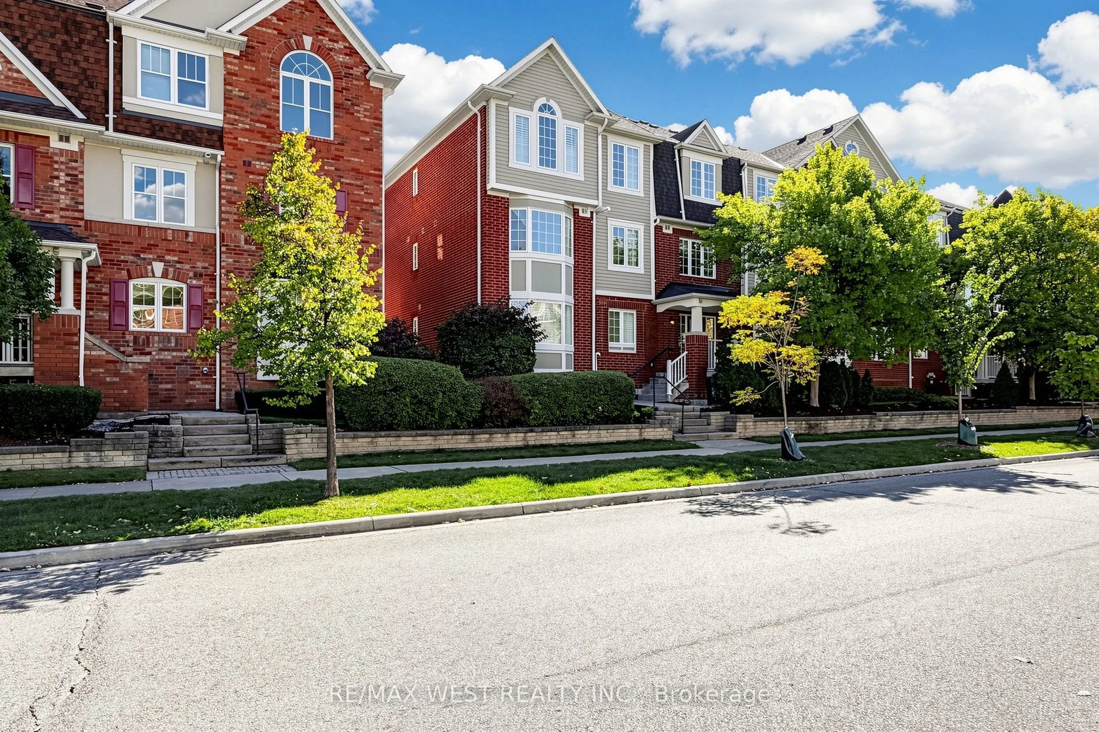 608 Shoreline Drive #1