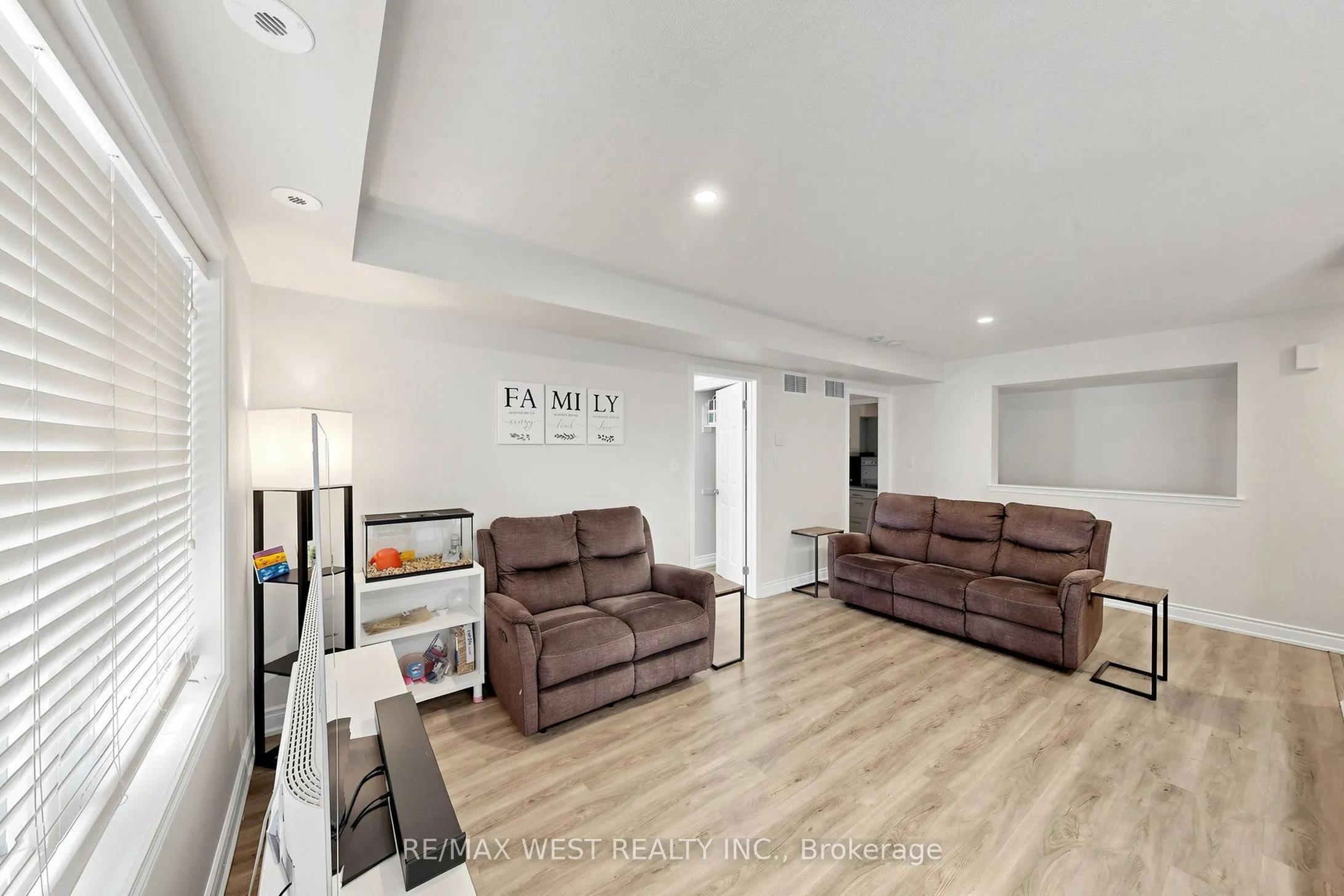 608 Shoreline Drive #1