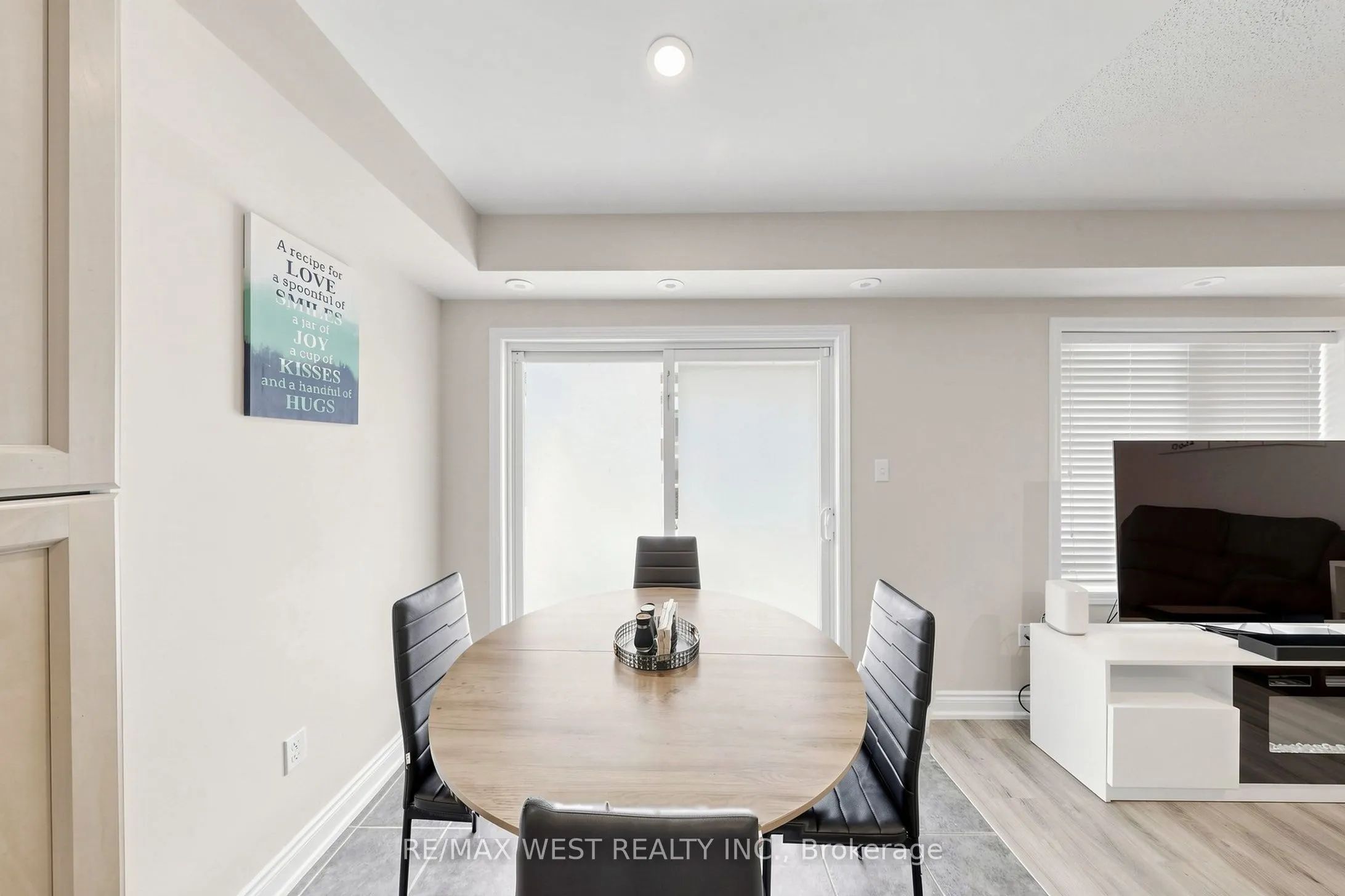 608 Shoreline Drive #1