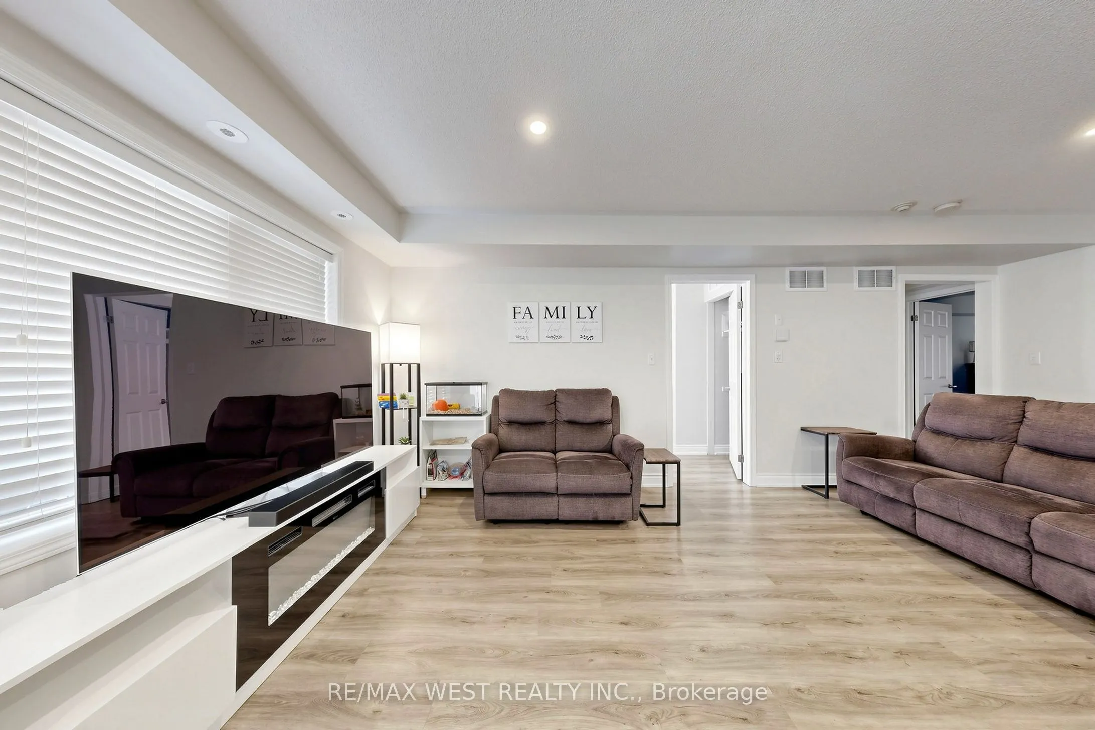 608 Shoreline Drive #1