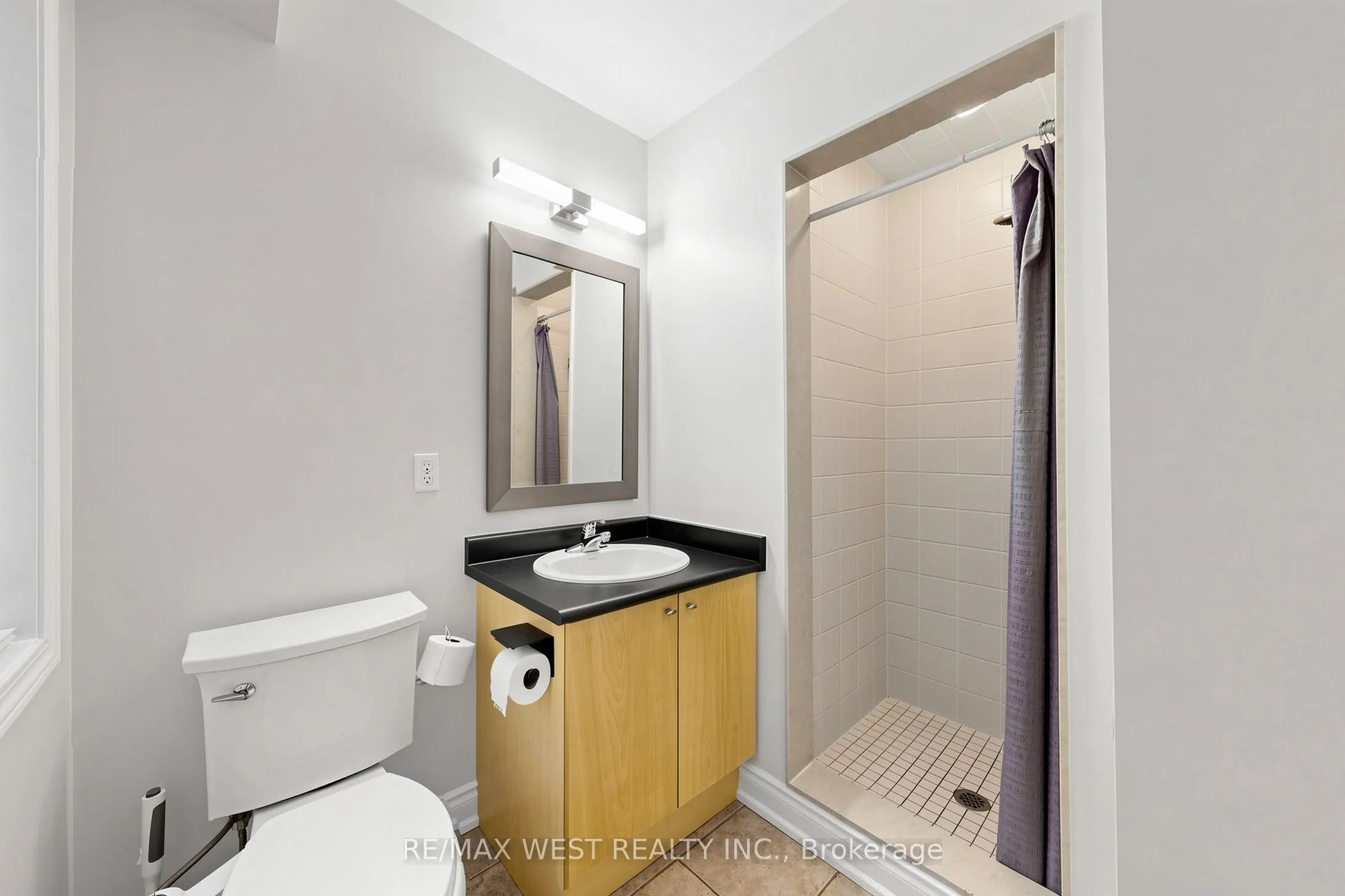 608 Shoreline Drive #1