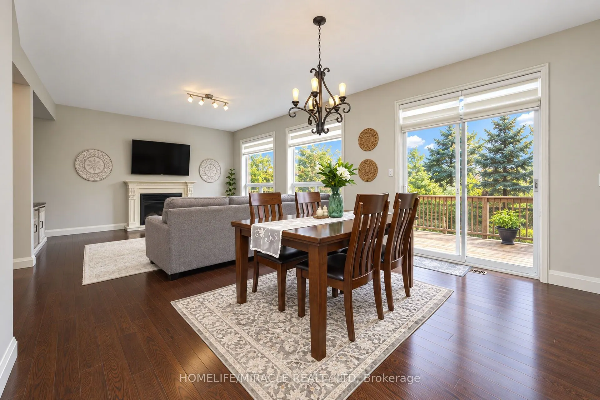 17 Buena Vista Drive
