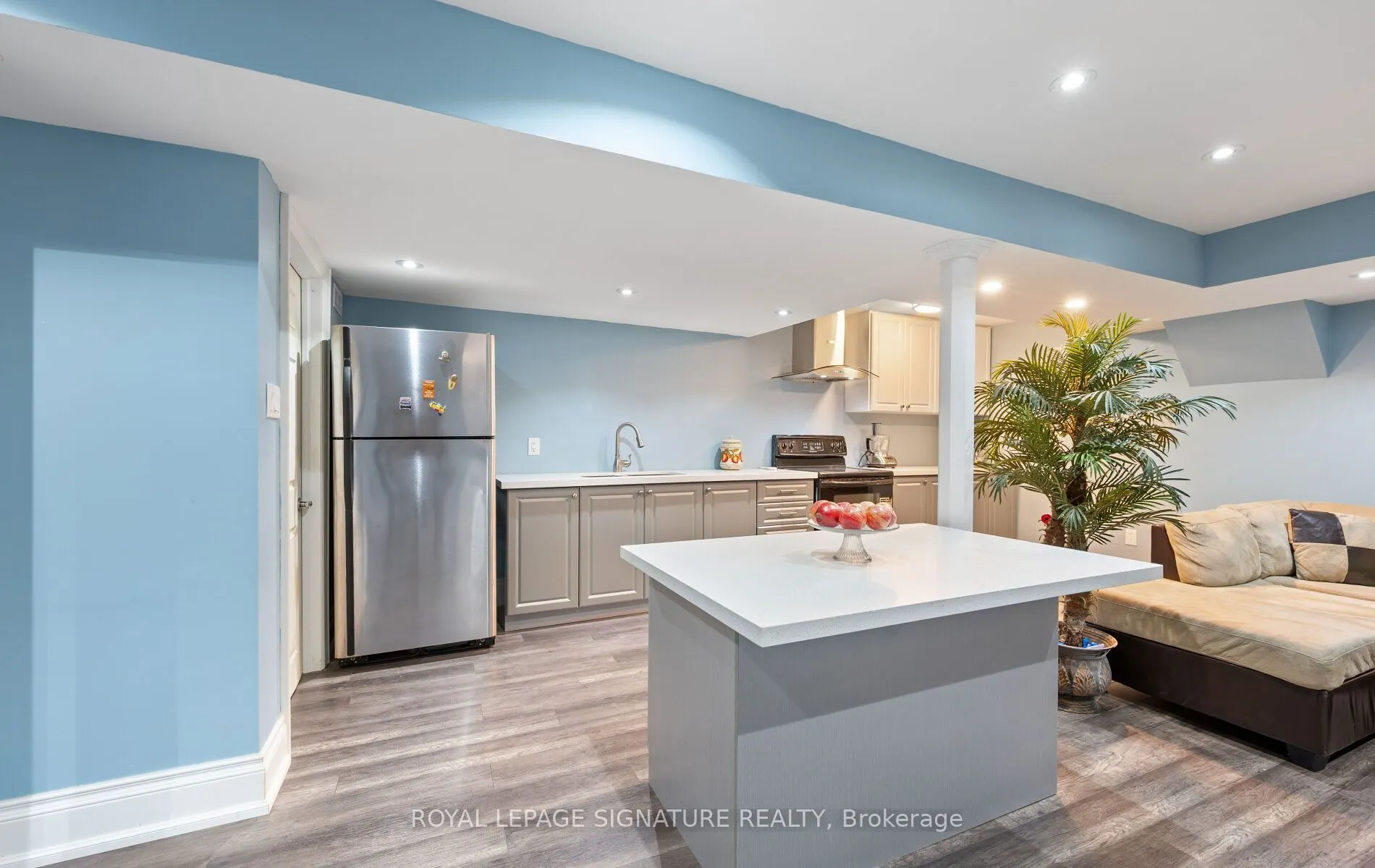 30 Franktown Drive
