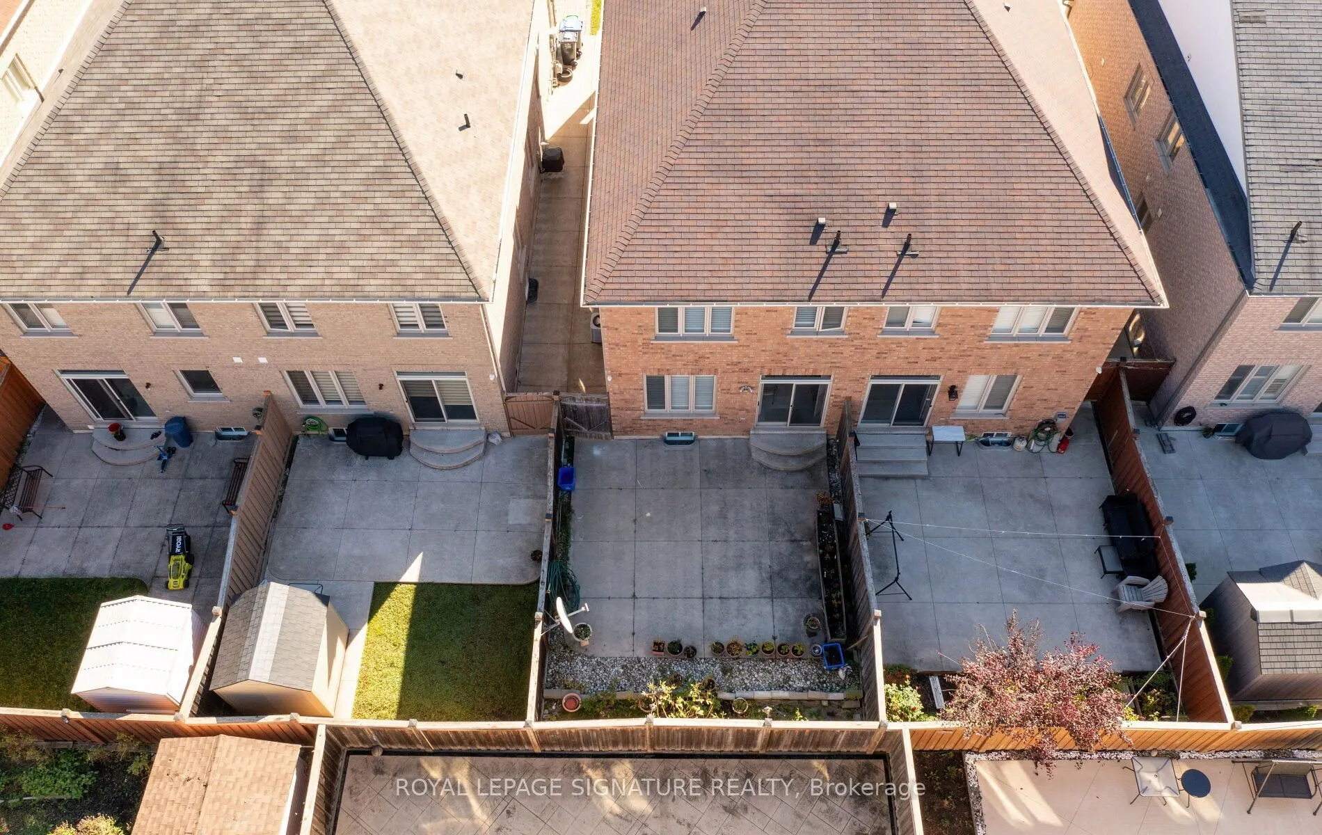 30 Franktown Drive
