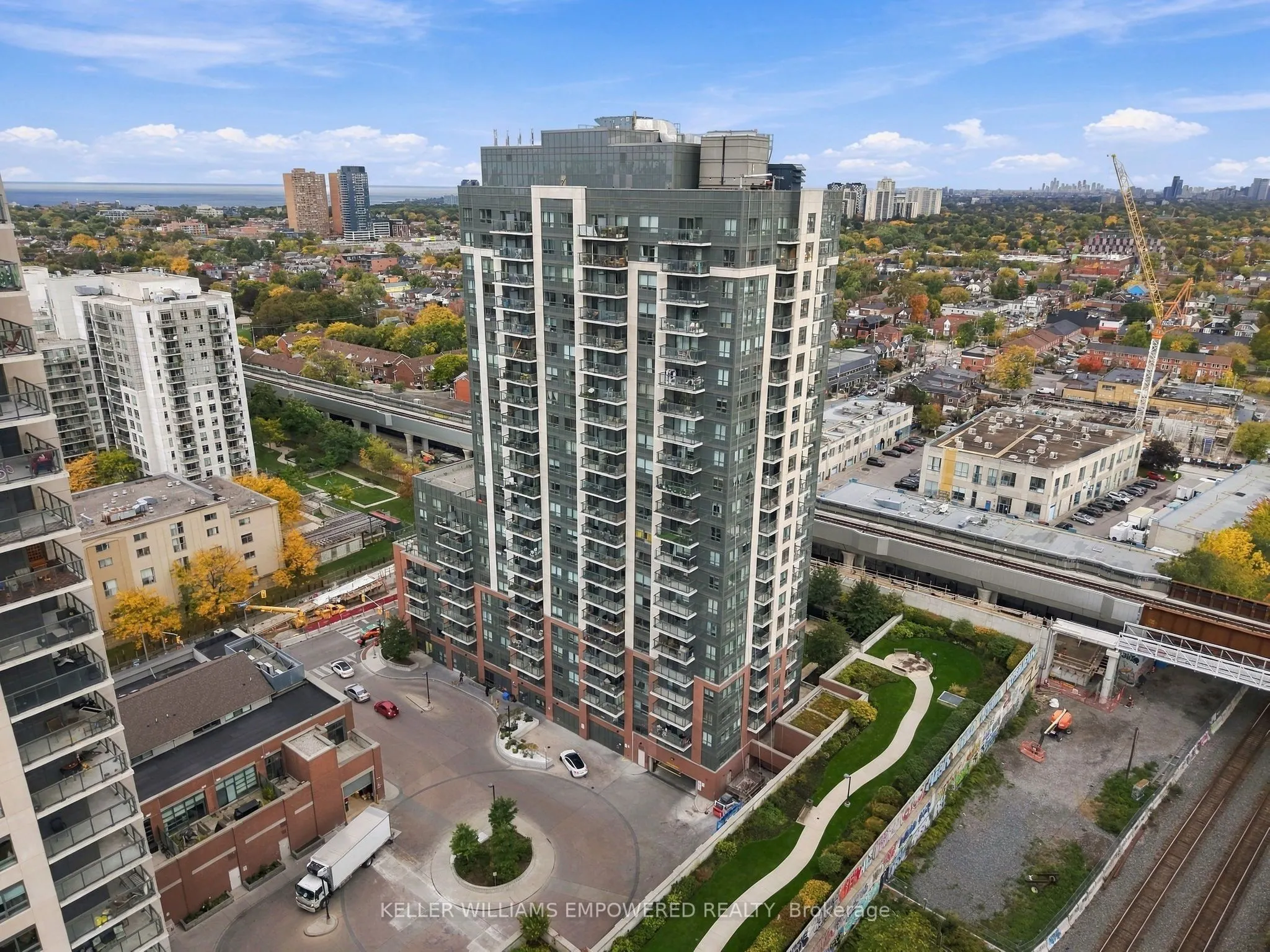 1420 Dupont Street #712